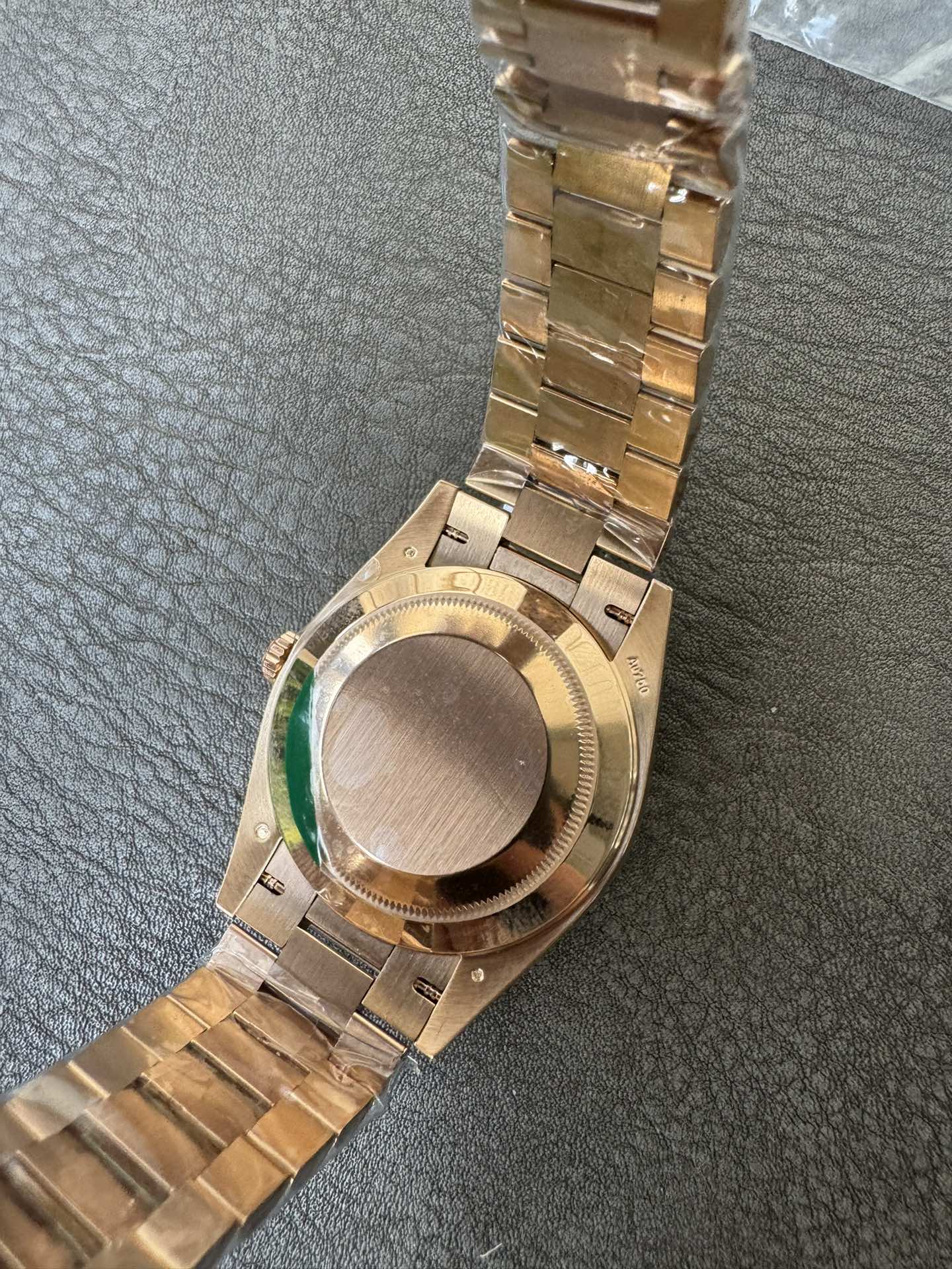 Super Clone Rolex 1:1 Day-Date 40 228235 Olive Green Roman Dial Rose Gold Watch