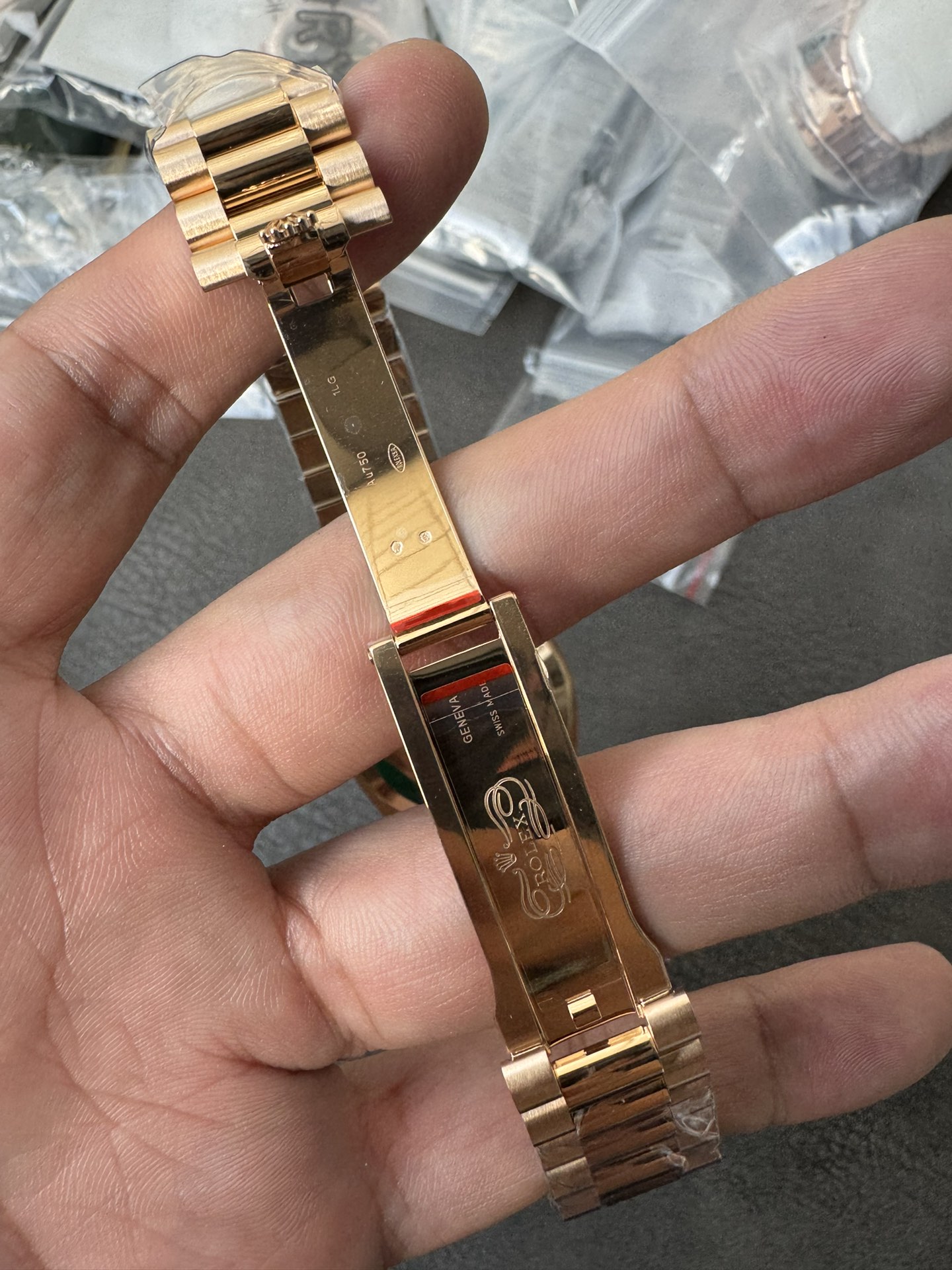 Super Clone Rolex 1:1 Day-Date 40 228235 Olive Green Roman Dial Rose Gold Watch