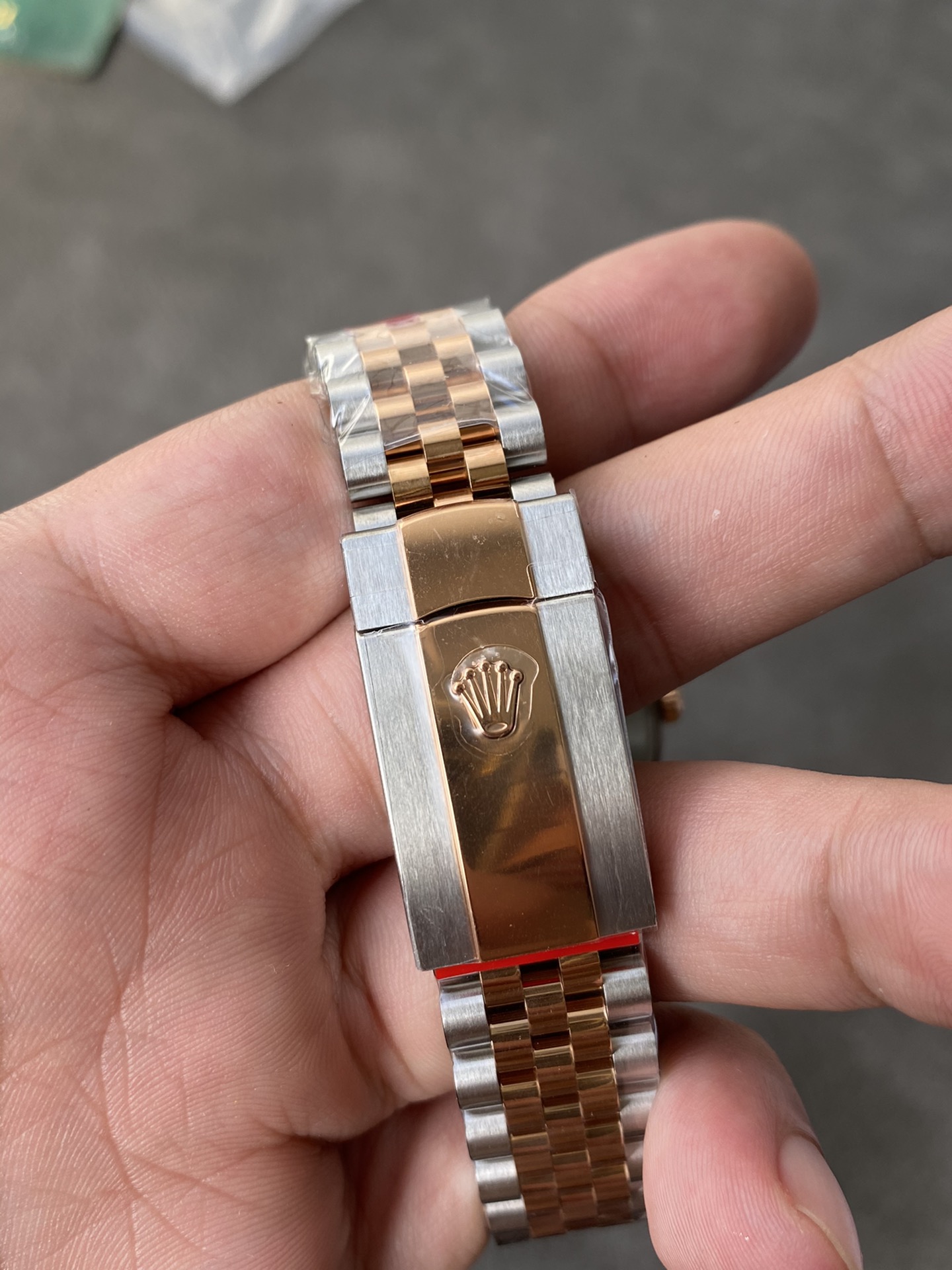 Super Clone Rolex 1:1 Datejust 41mm White Motif Dial Rose Gold Two-Tone Jubilee Bracelet – 3235 Movement