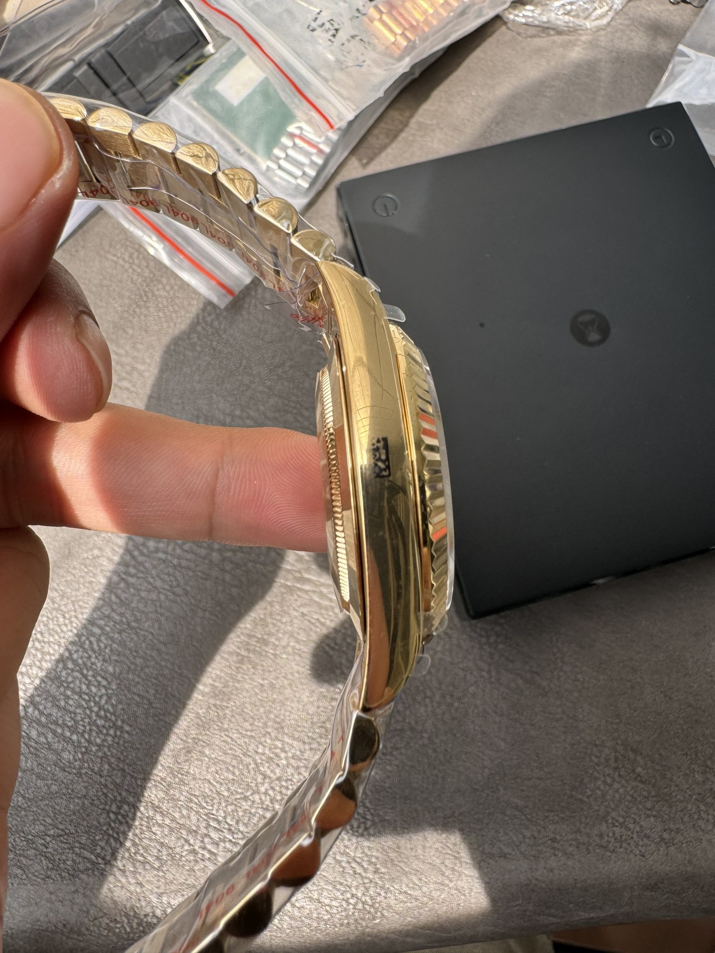 Rolex Day-Date m228238-0004 Yellow gold with Black diamond-set Dial President bracelet (40mm) Super Clone