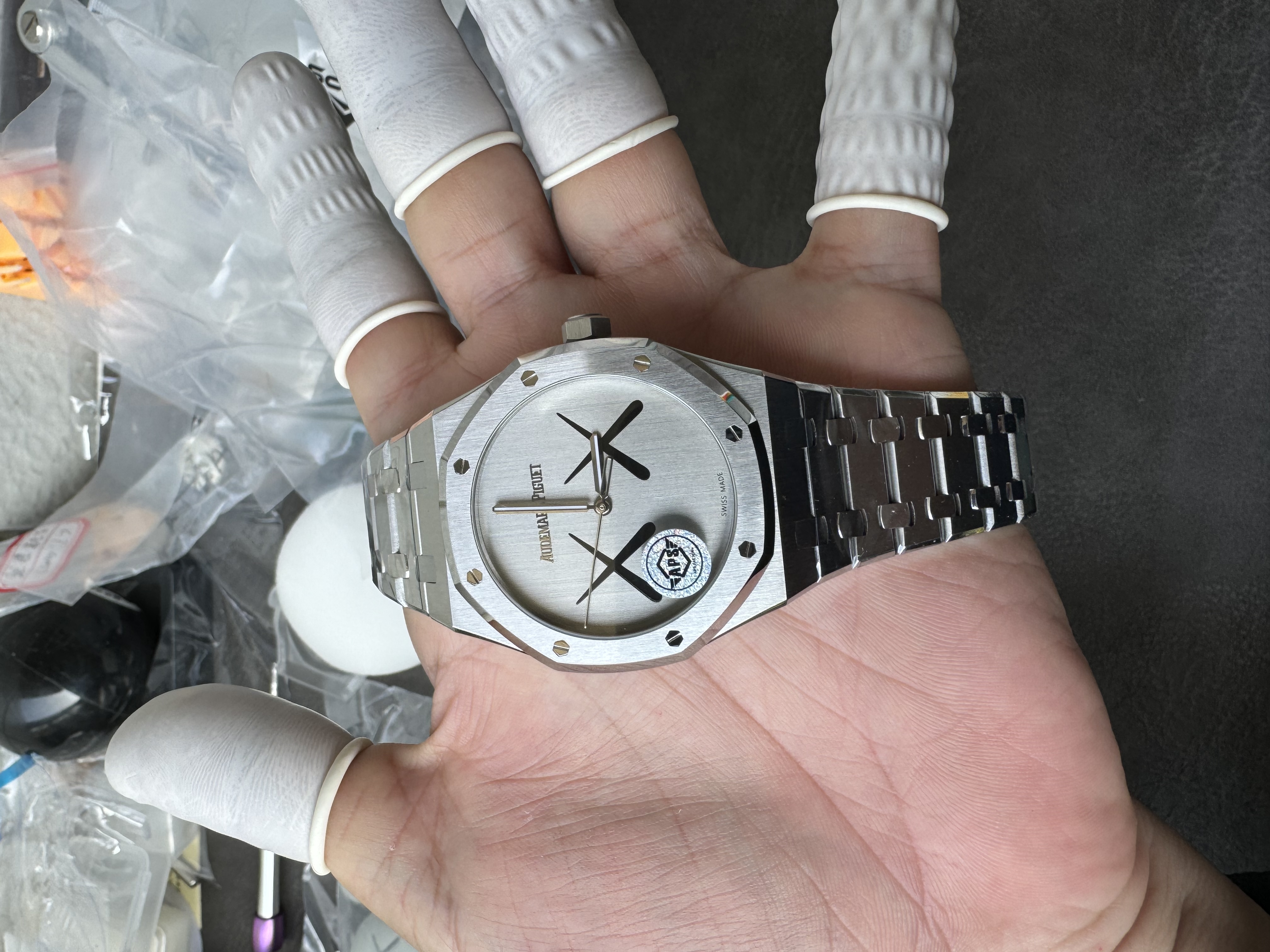 Super Clone Audemars Piguet 1:1 Royal Oak 15500 KAWS Limited Edition – 41mm Silver Dial