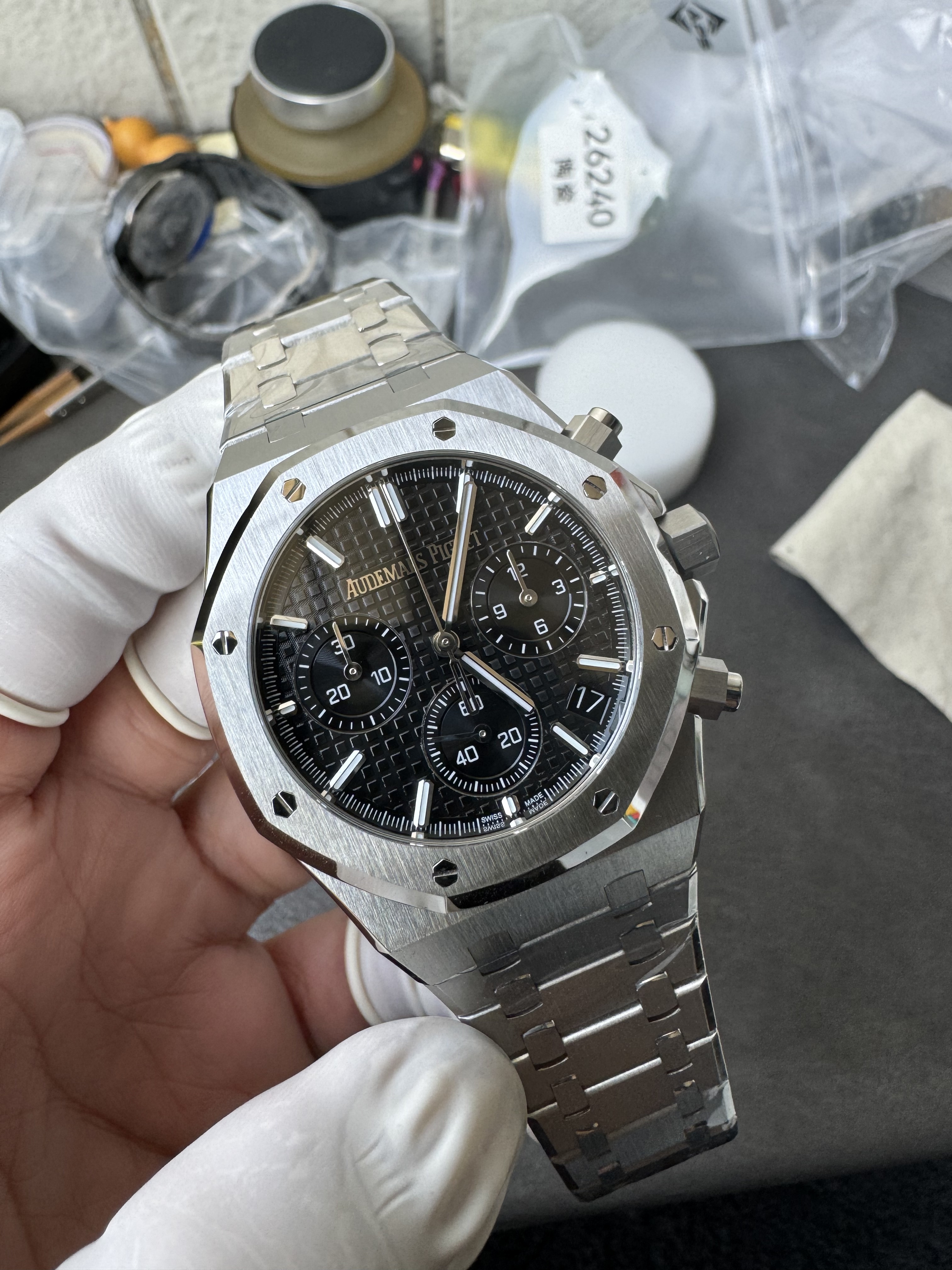 Super Clone Audemars Piguet 1:1 Royal Oak Chronograph 26240ST Watches – 41mm Steel with Black “Grande Tapisserie” Dial