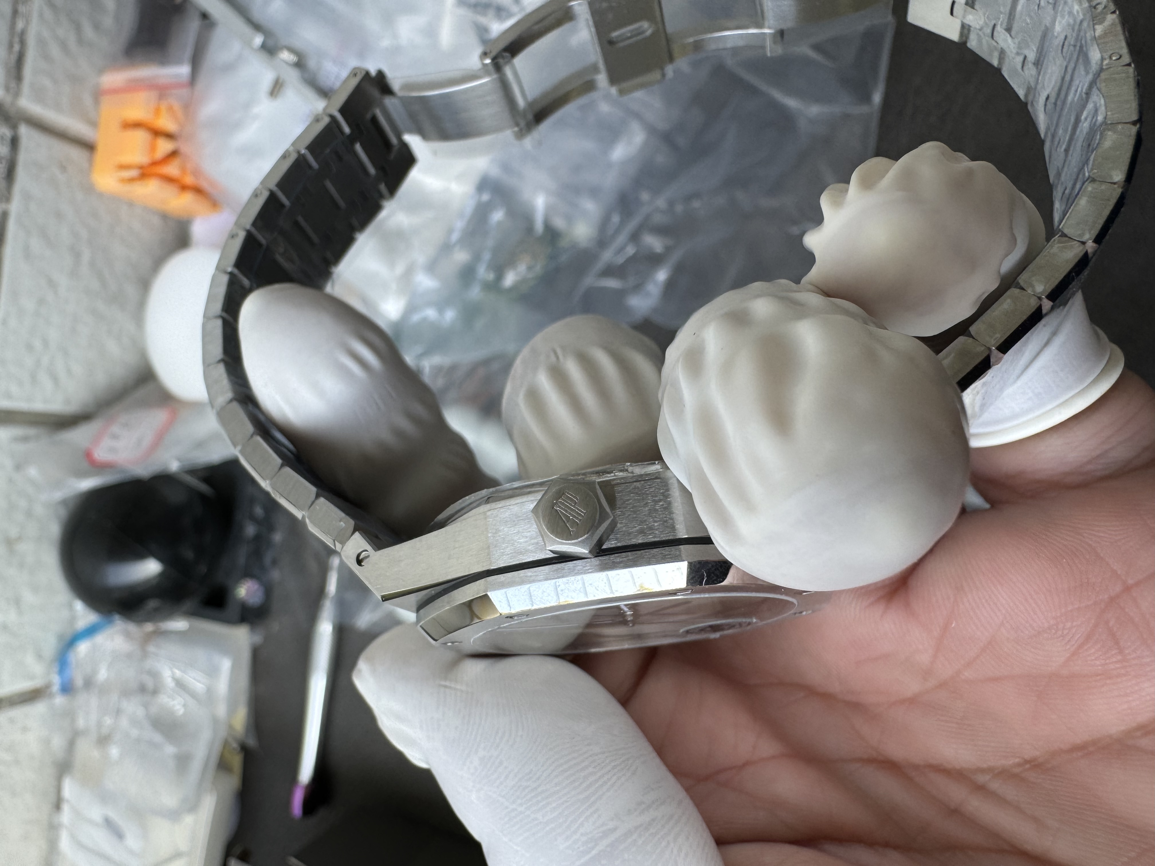 Super Clone Audemars Piguet 1:1 Royal Oak 15500 KAWS Limited Edition – 41mm Silver Dial