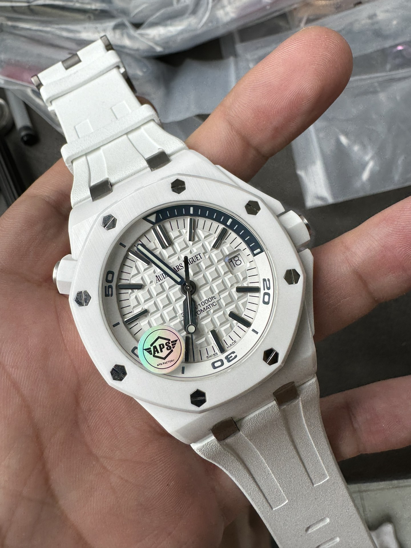 Super Clone Audemars Piguet 1:1 Royal Oak Offshore Diver 15707CB Watches – 42mm White Ceramic with White Dial