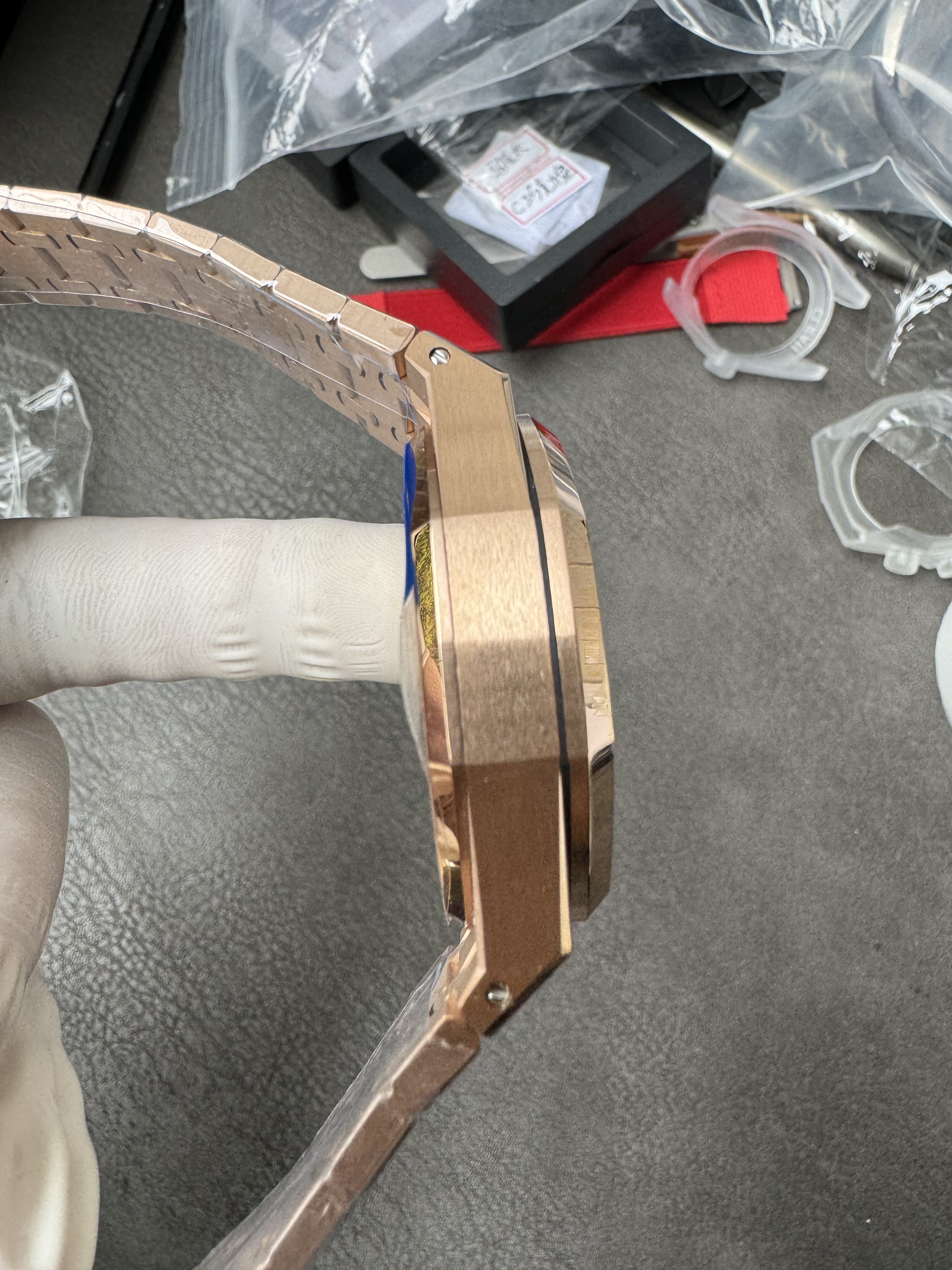 Super Clone Audemars Piguet 1:1 Royal Oak Chronograph 26240 Watches – 41mm Rose Gold with White Dial