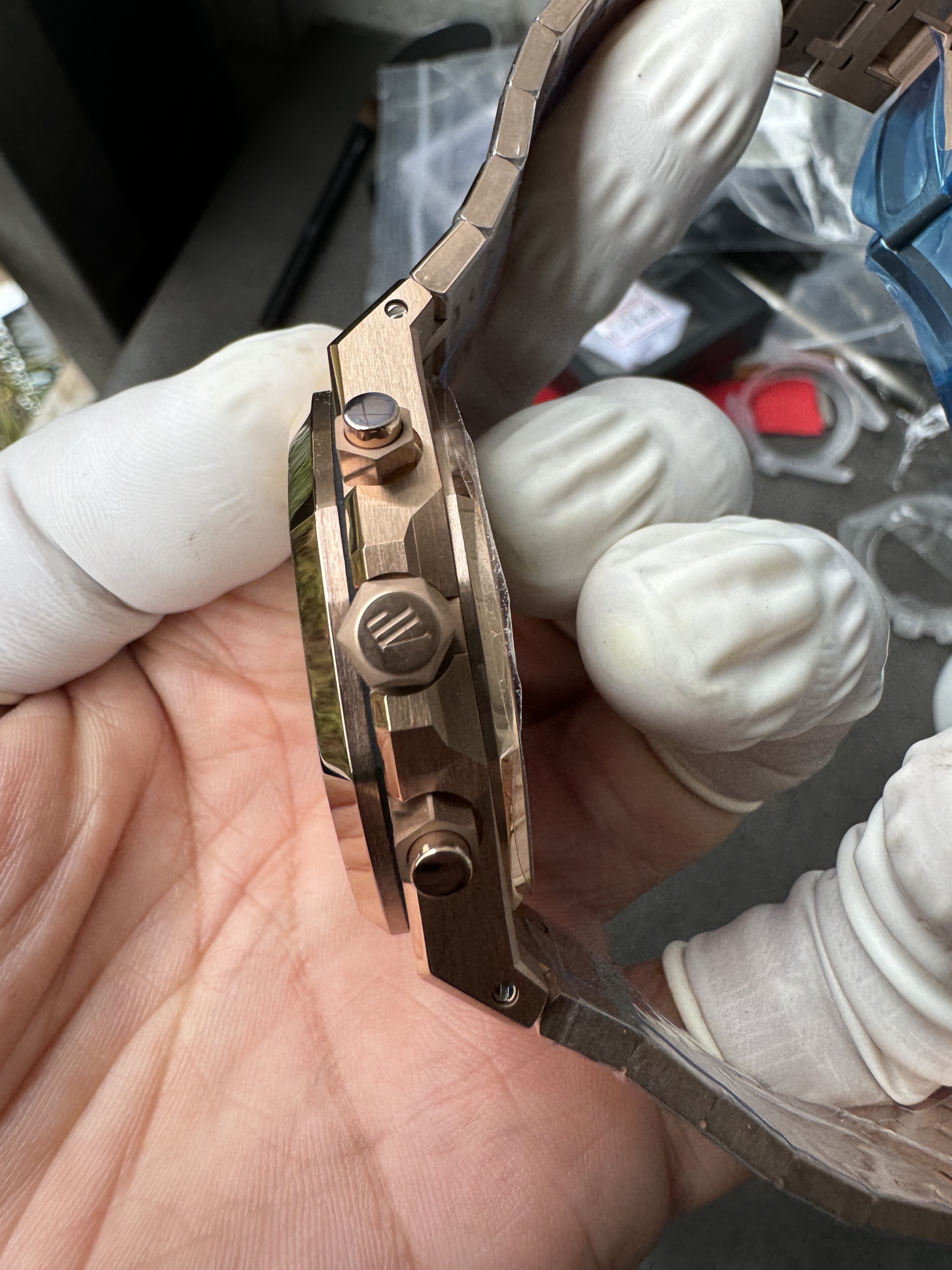 Super Clone Audemars Piguet 1:1 Royal Oak Chronograph 26240 Watches – 41mm Rose Gold with White Dial