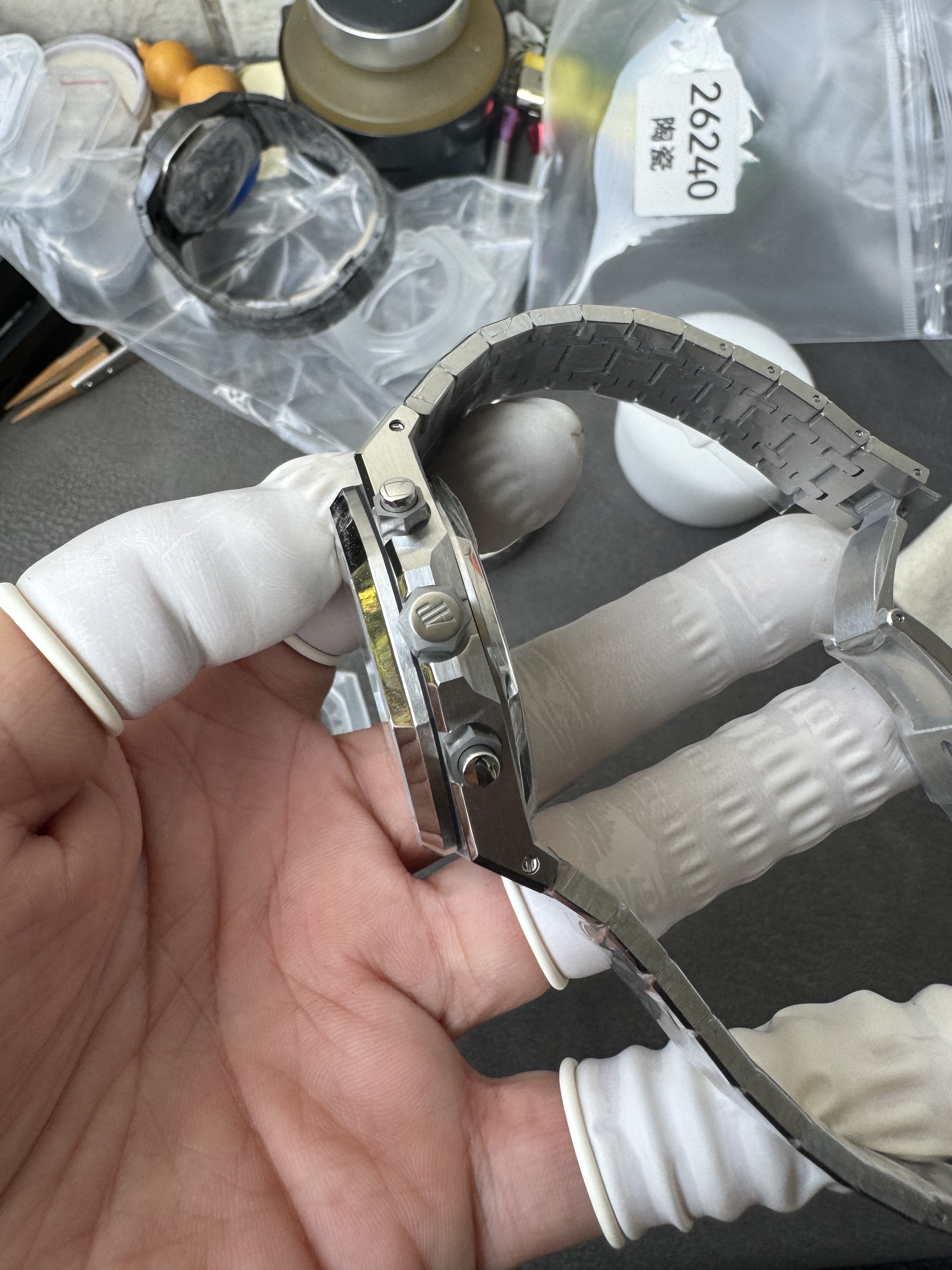 Super Clone Audemars Piguet 1:1 Royal Oak Chronograph 26240ST Watches – 41mm Steel with Black “Grande Tapisserie” Dial