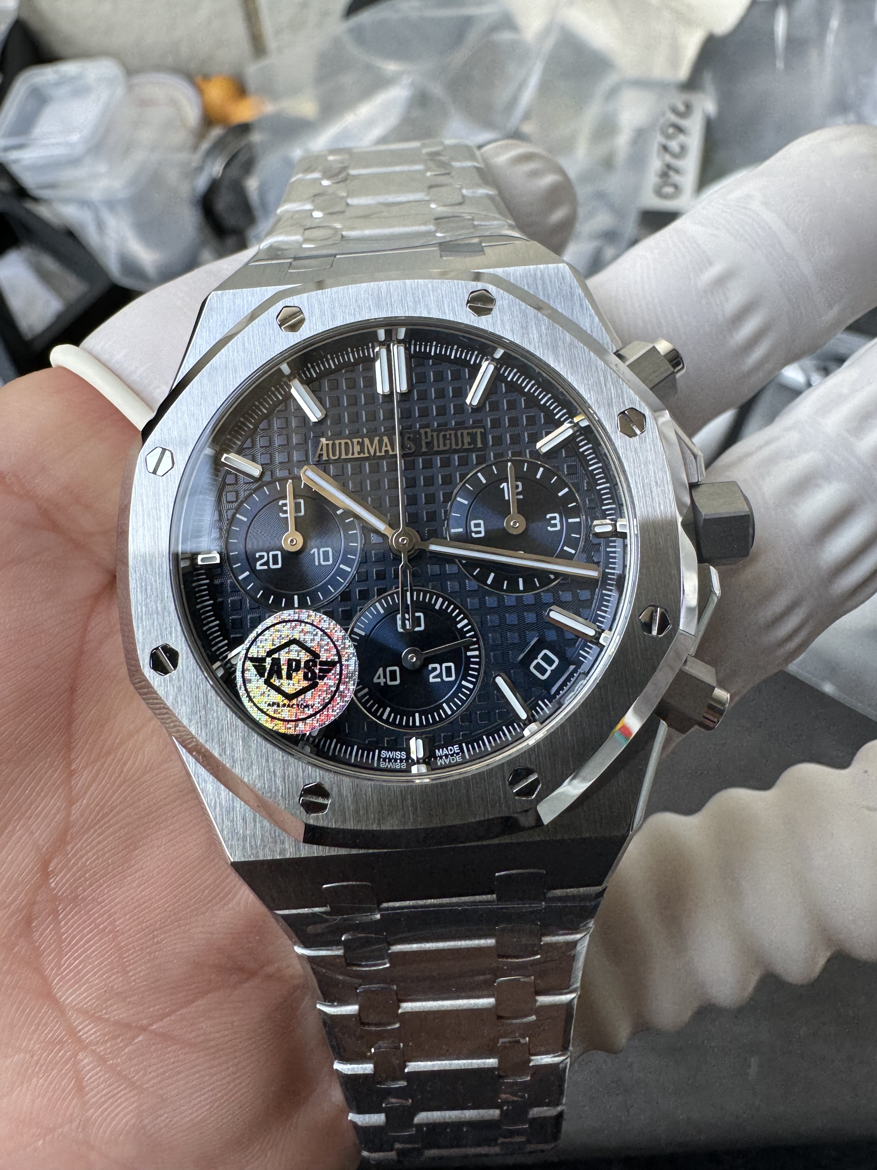 Super Clone Audemars Piguet 1:1 Royal Oak Chronograph 26240ST Watches – 41mm Steel with Blue “Grande Tapisserie” Dial
