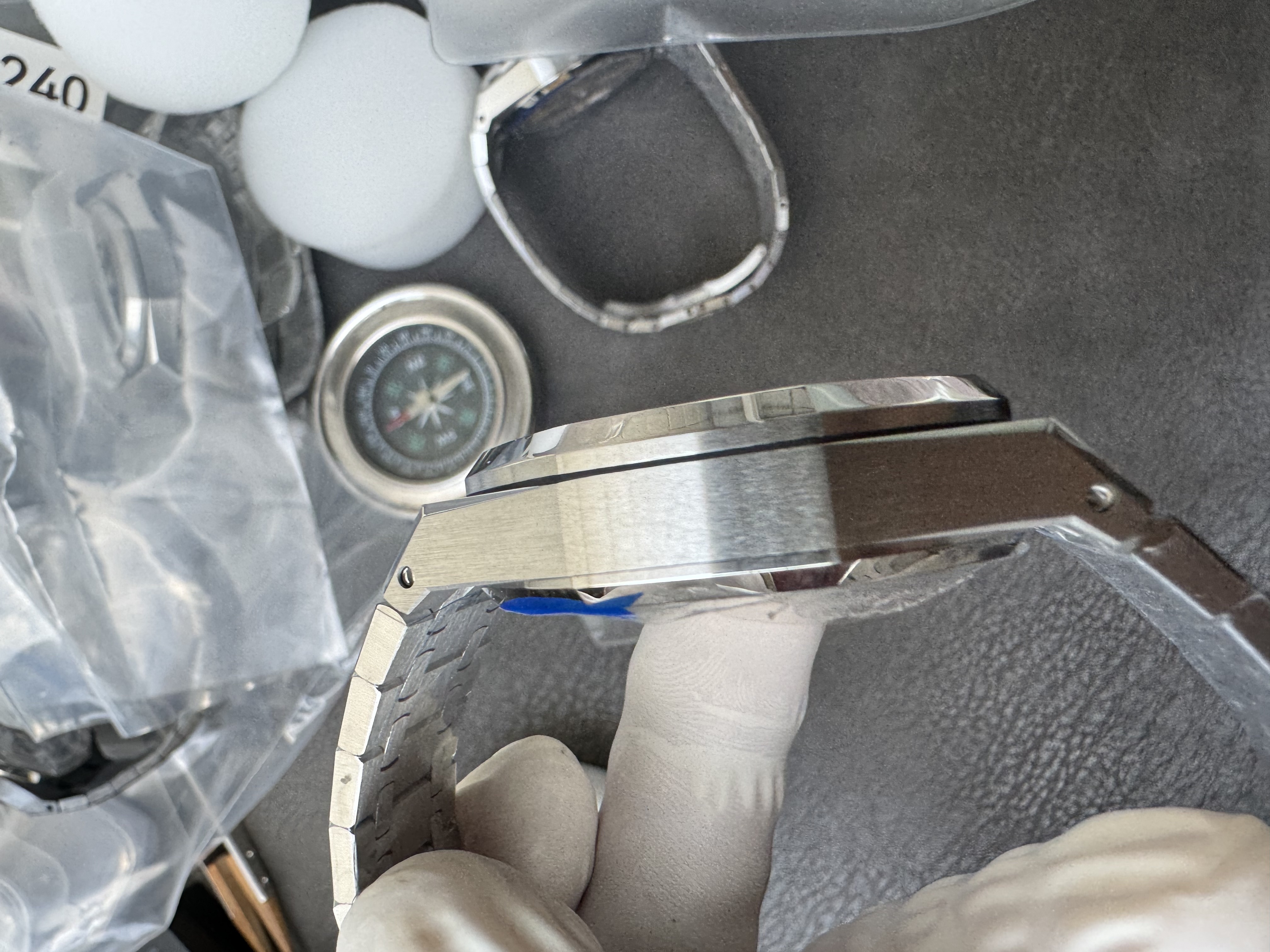 Super Clone Audemars Piguet 1:1 Royal Oak Chronograph 26240ST Watches – 41mm Steel with Silver “Grande Tapisserie” Dial