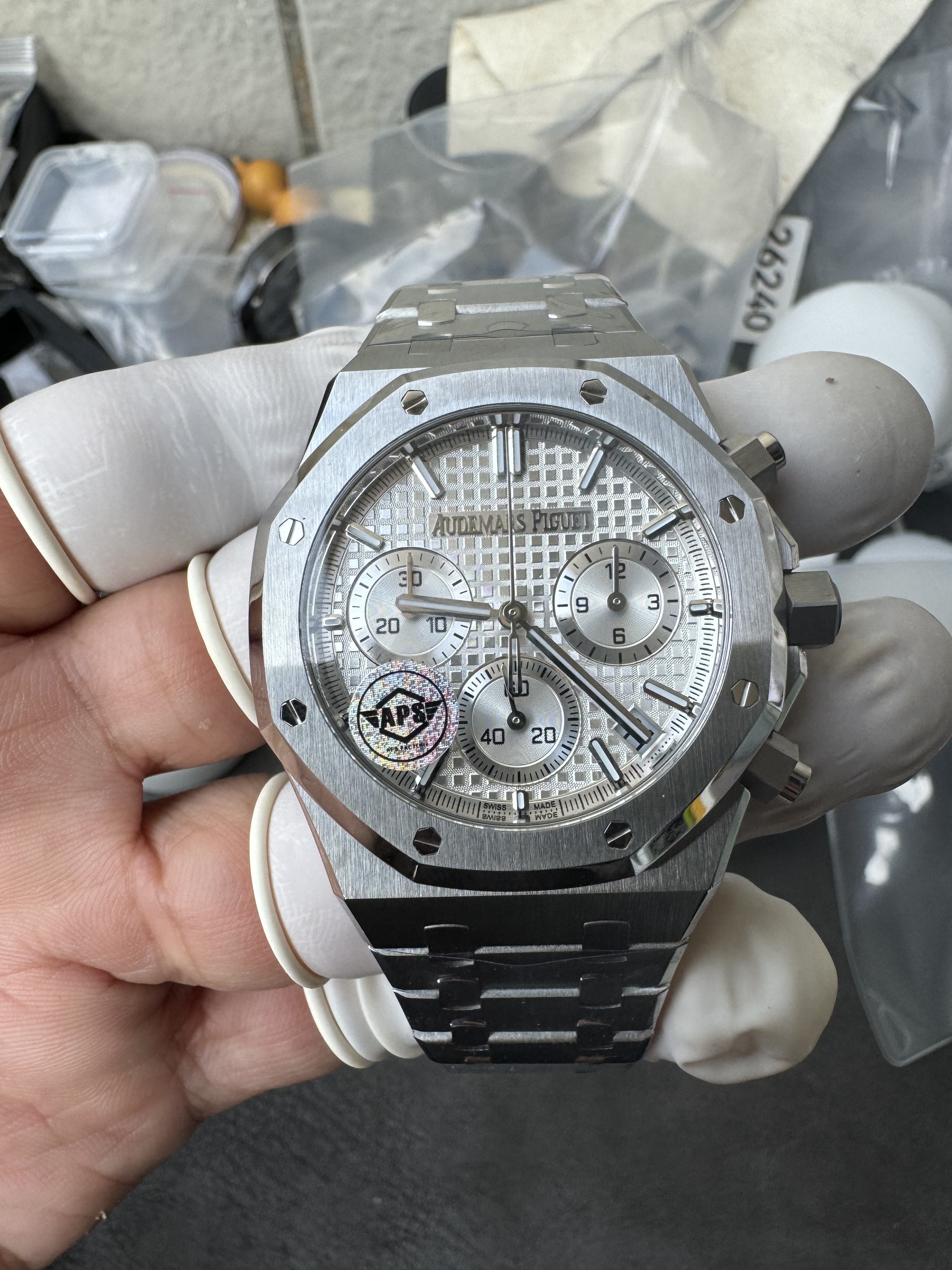 Super Clone Audemars Piguet 1:1 Royal Oak Chronograph 26240ST Watches – 41mm Steel with Silver “Grande Tapisserie” Dial