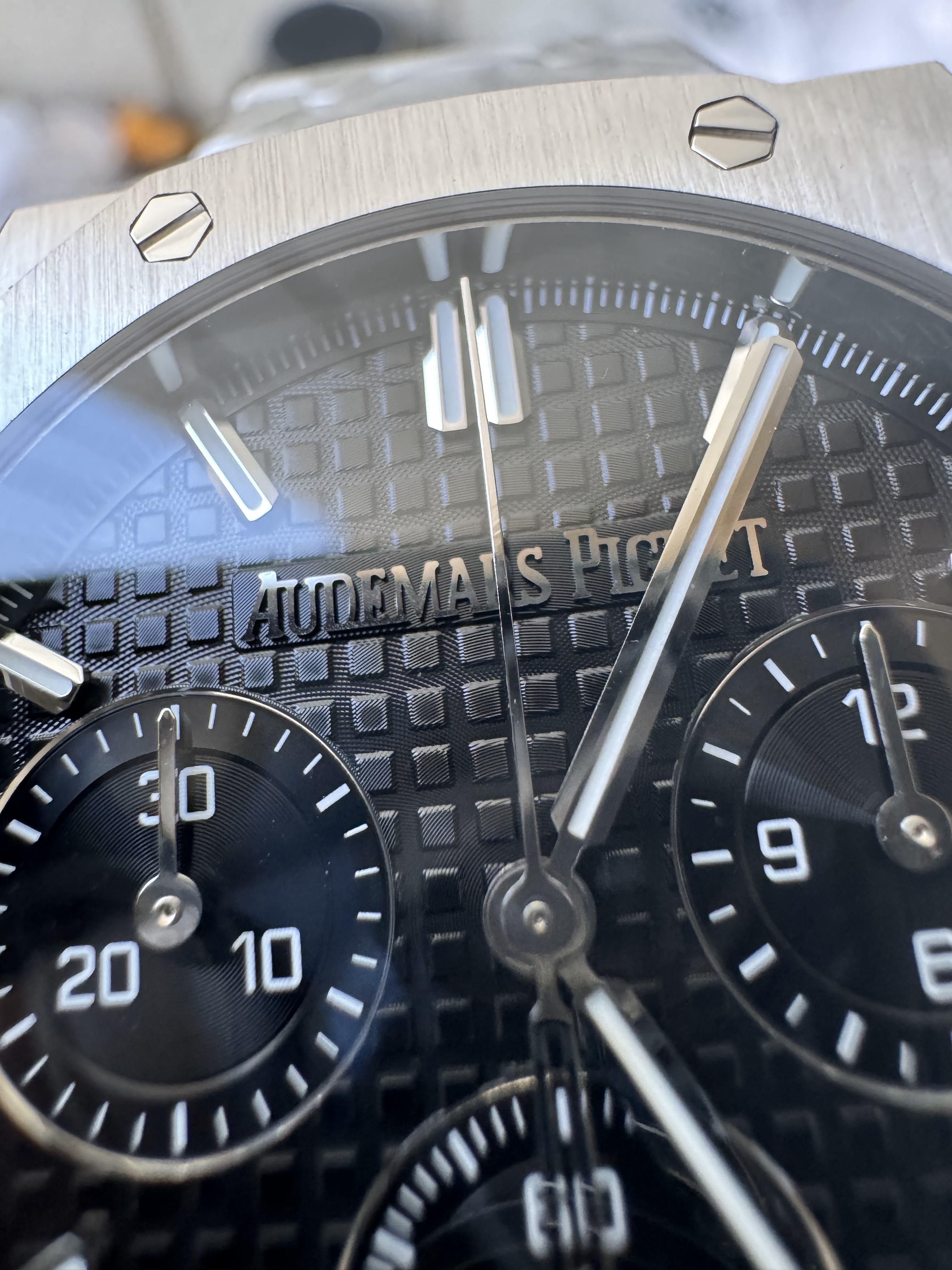 Super Clone Audemars Piguet 1:1 Royal Oak Chronograph 26240ST Watches – 41mm Steel with Black “Grande Tapisserie” Dial