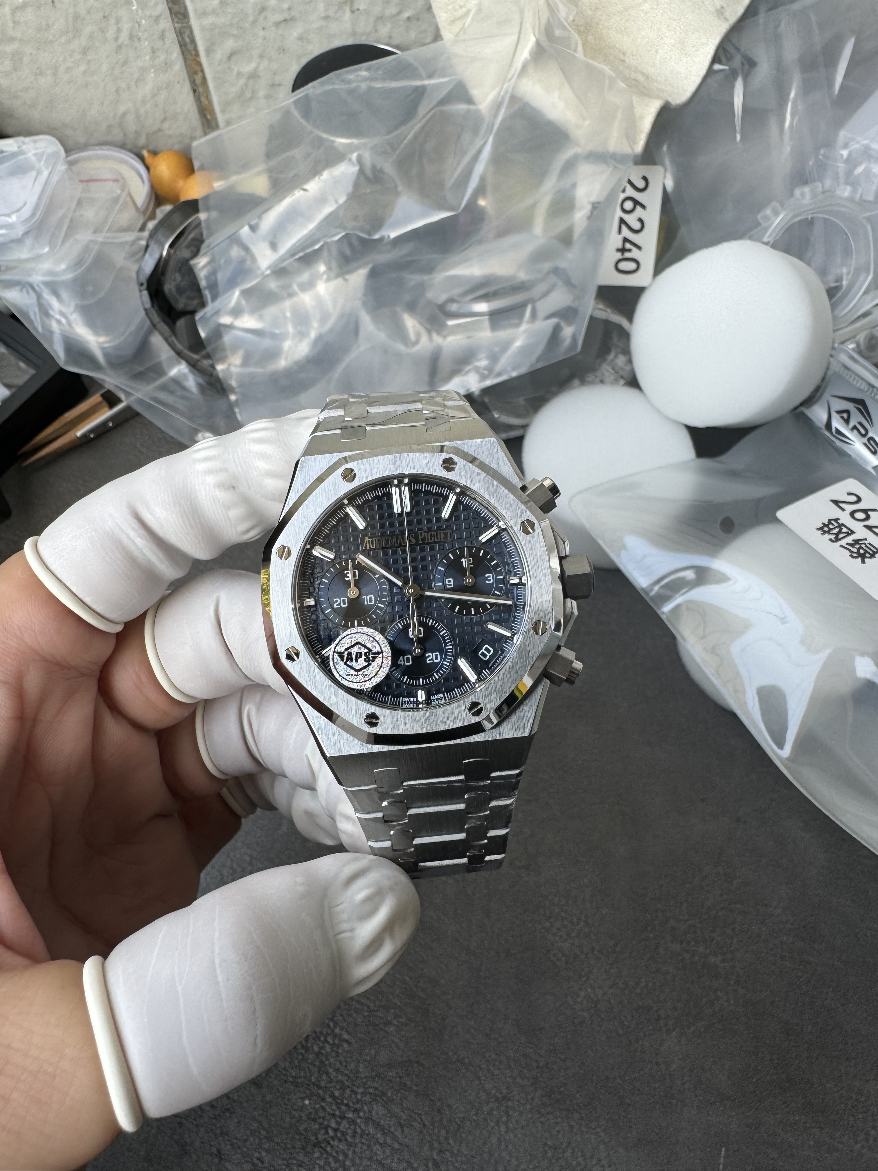 Super Clone Audemars Piguet 1:1 Royal Oak Chronograph 26240ST Watches – 41mm Steel with Blue “Grande Tapisserie” Dial