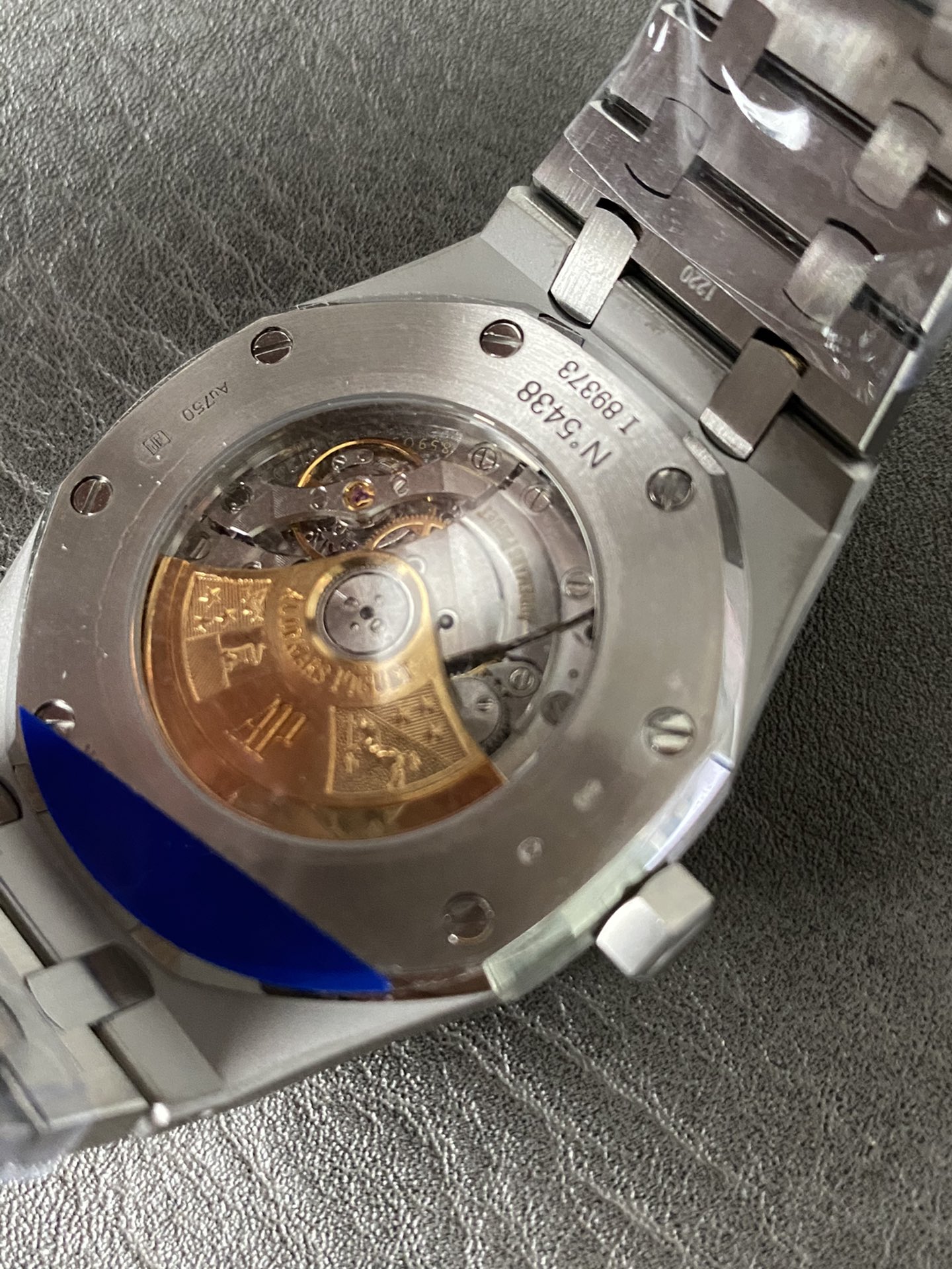 Super Clone Audemars Piguet 1:1 Royal Oak Frosted 15410 Watches – 41mm White Gold Finish with Black Dial