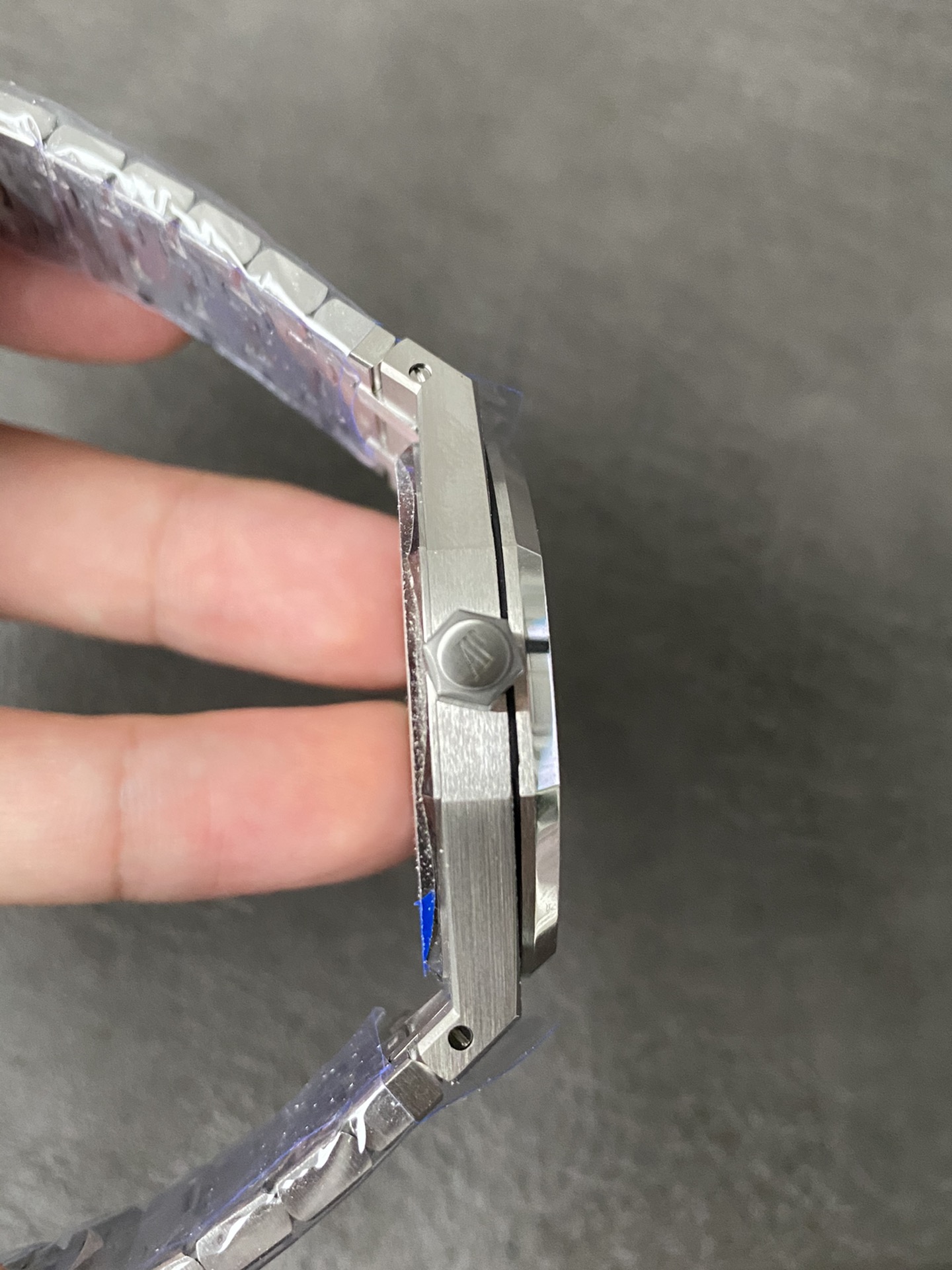 Super Clone Audemars Piguet 1:1 Royal Oak Frosted 15410 Watches – 41mm White Gold Finish with Blue Dial