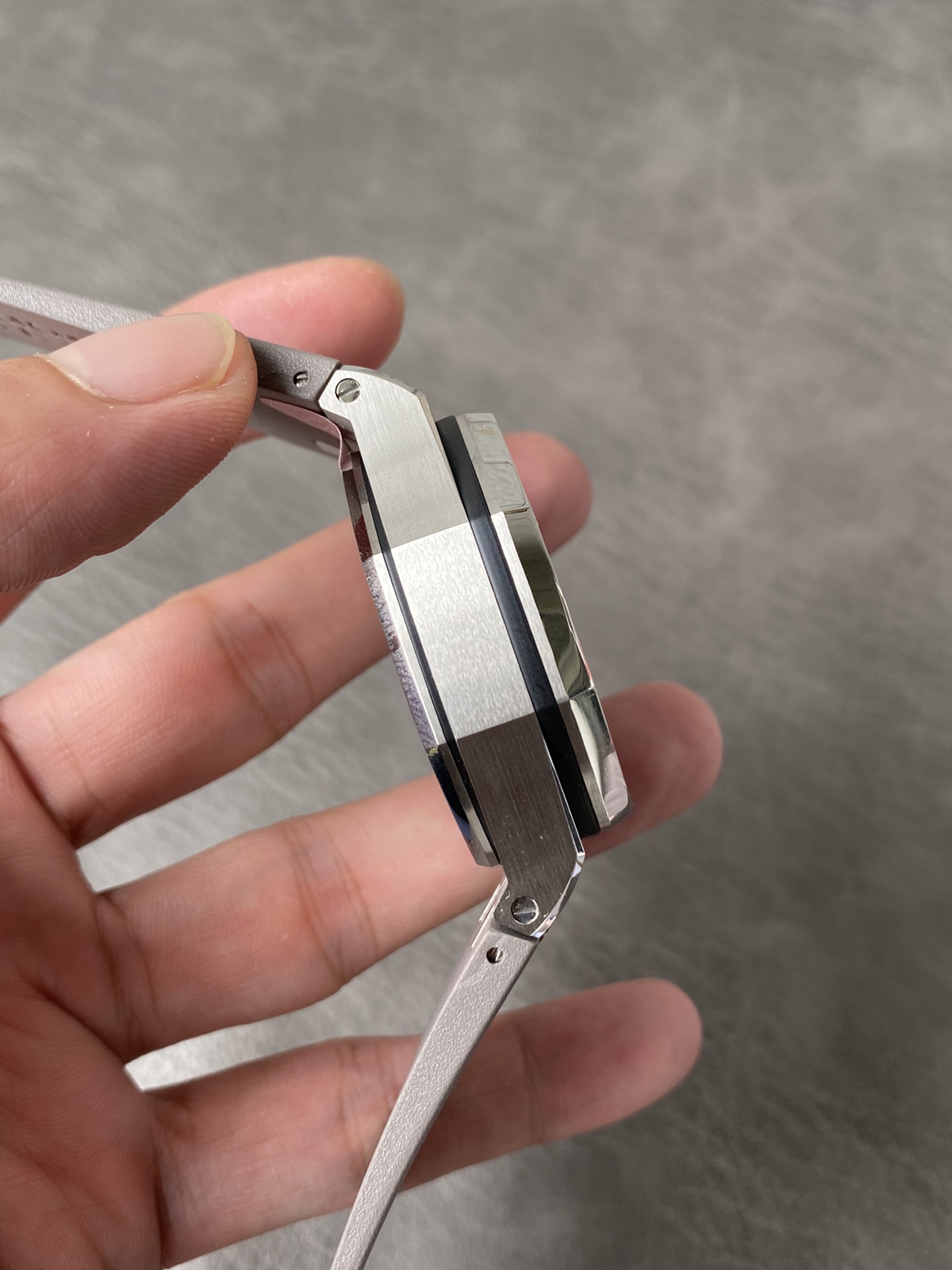 Super Clone Audemars Piguet 1:1 Royal Oak Offshore 26420TI Watches – 43mm Titanium Case with Grey Rubber Strap & Blue Subdials