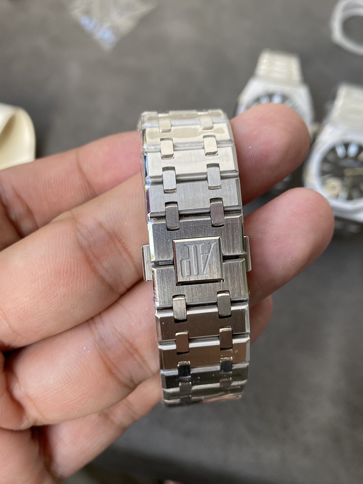 Super Clone Audemars Piguet 1:1 Royal Oak 15400 Watches – 41mm Stainless Steel with CD pattern Dial