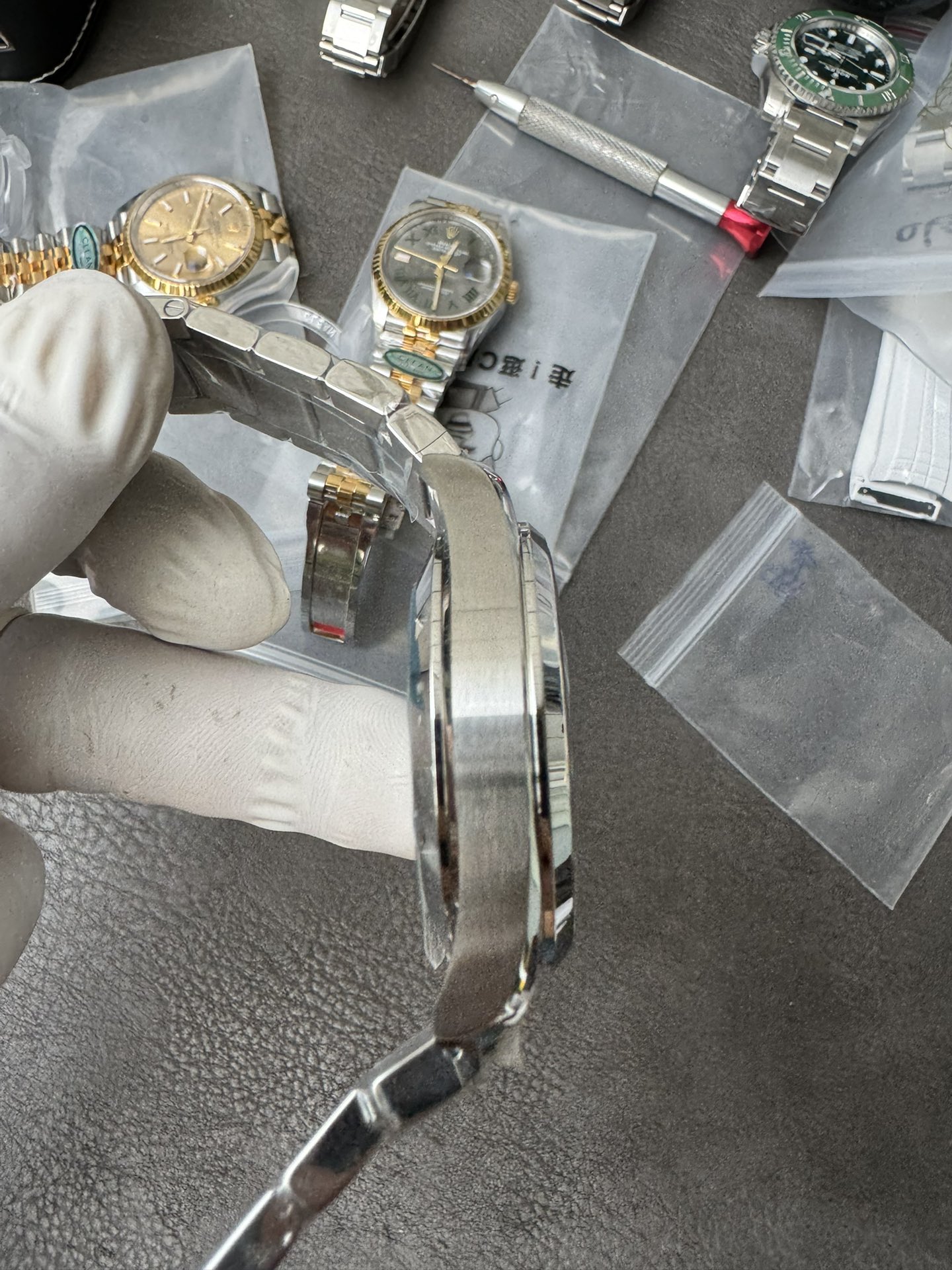 Super Clone 1:1 Omega Seamaster Aqua Terra 15000 Gauss Black Dial – Anti-Magnetic Watch