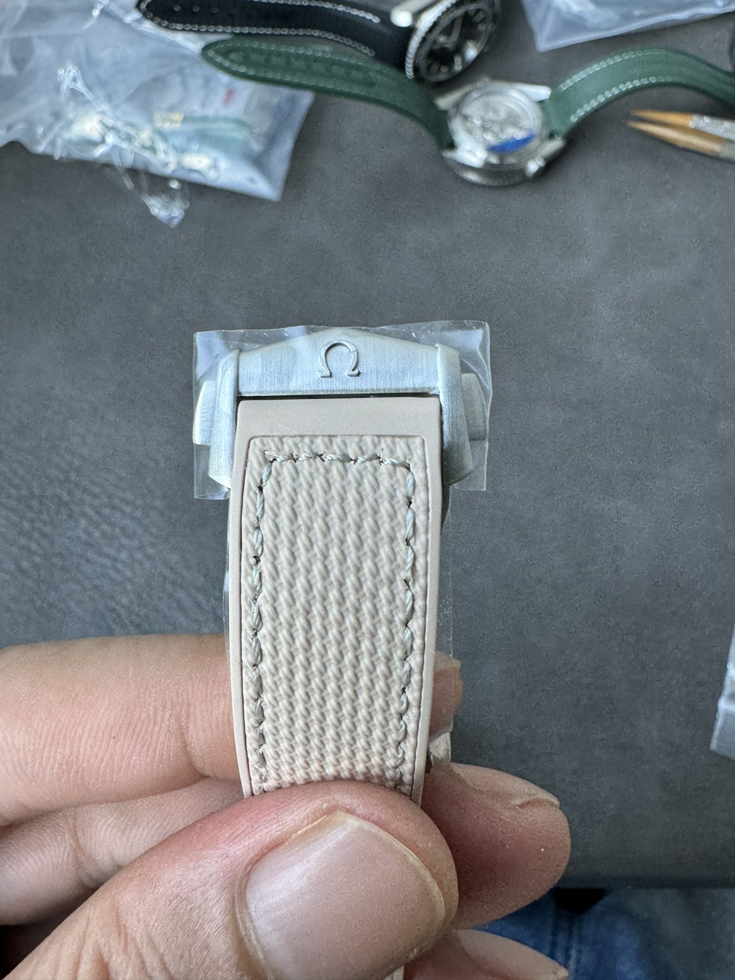 Super Clone 1:1 Omega Seamaster Planet Ocean 600M Cream Pink Dial Brown Ceramic Bezel Ladies Watch