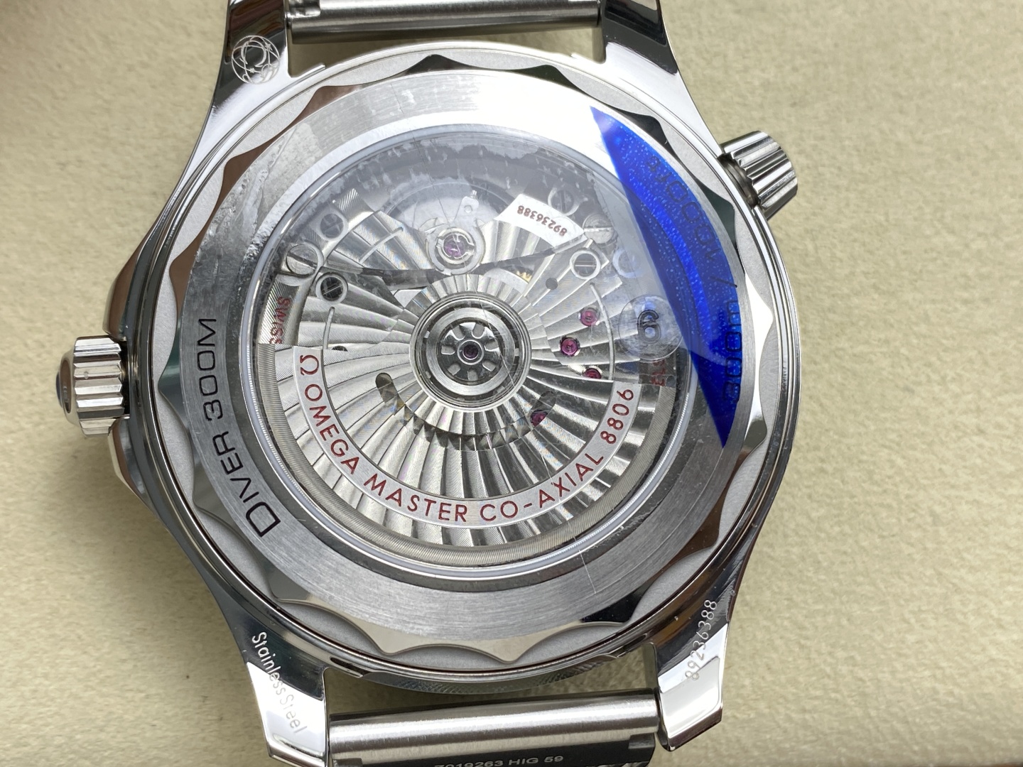 Super Clone 1:1 Omega Seamaster Diver 300M Black Wave Dial with Mesh Bracelet