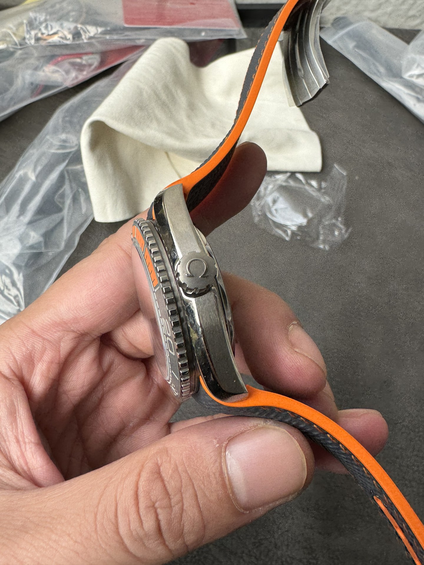 Super Clone 1:1 Omega Seamaster Planet Ocean 600M Titanium Grey Dial Orange Bezel Rubber Strap