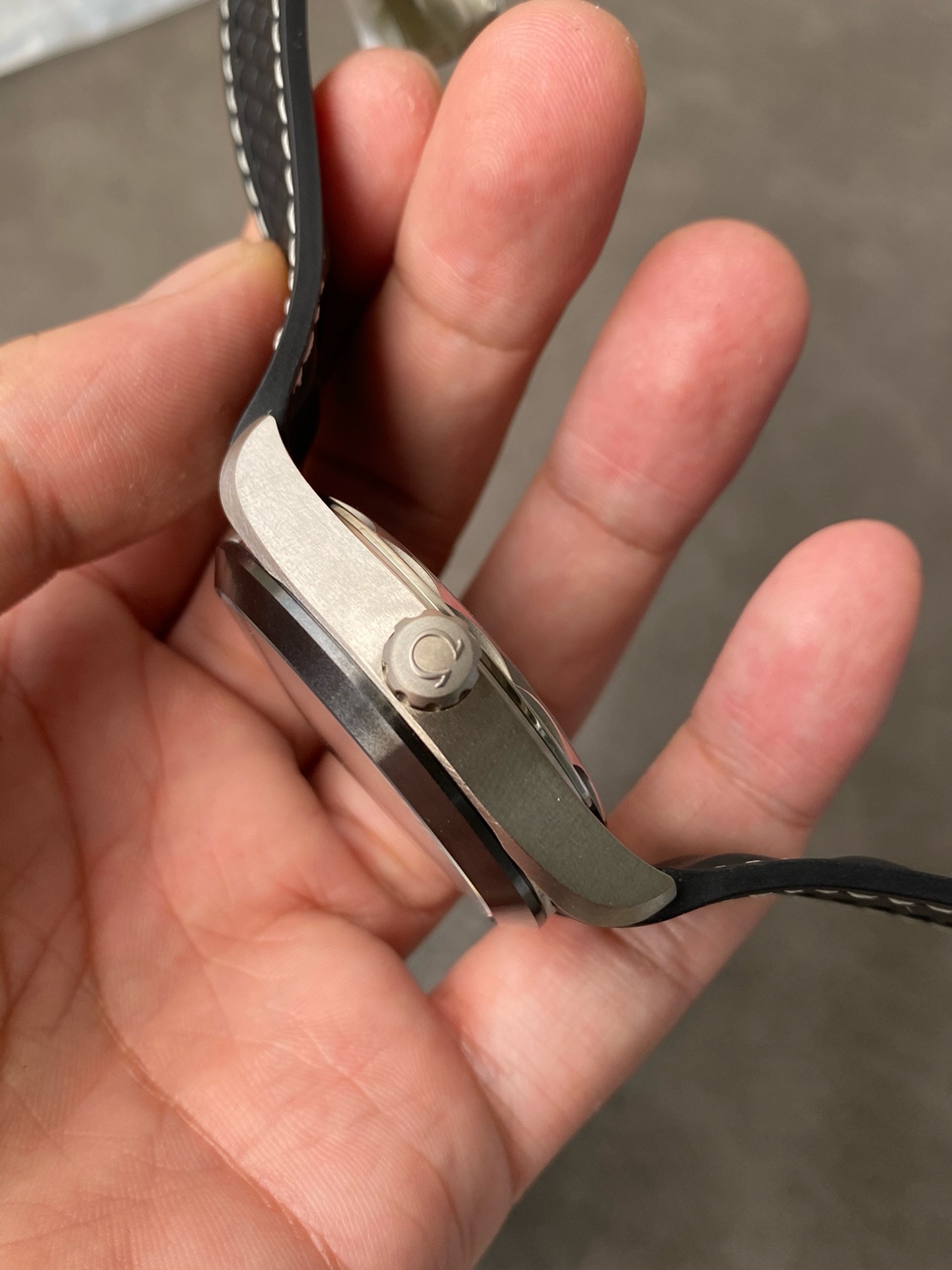 Super Clone 1:1 Omega Seamaster Aqua Terra Worldtimer – Grey Dial / Rubber Strap / Global Time Cities Display