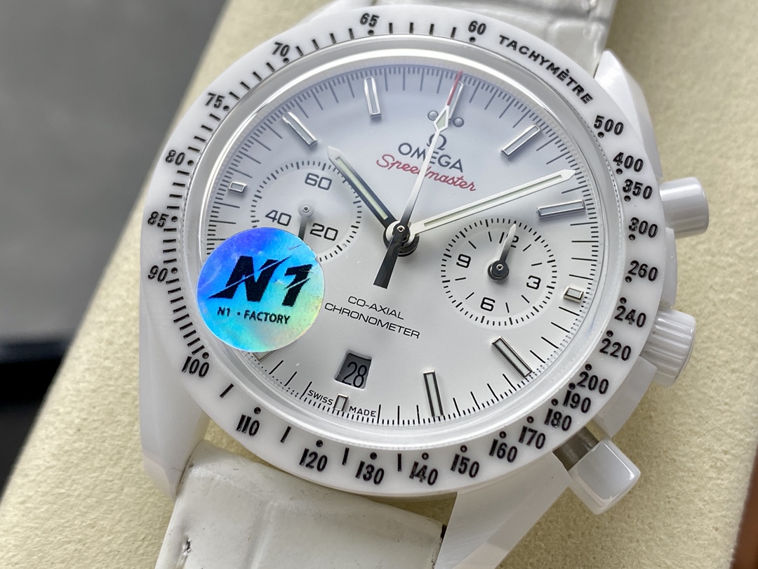 Super Clone 1:1 Omega Speedmaster White Ceramic Chronograph Watch