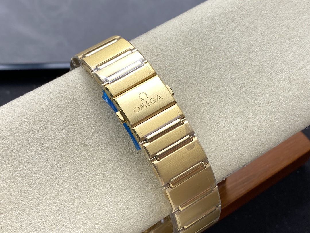 Super Clone 1:1 Omega Constellation Full Gold Meteorite Dial Watch – Master Chronometer