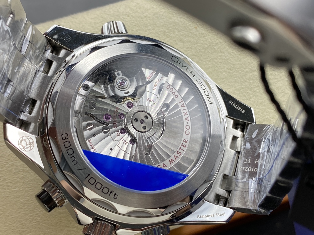 Super Clone 1:1 Omega Seamaster 300M Chronograph Blue Dial Stainless Steel Bracelet