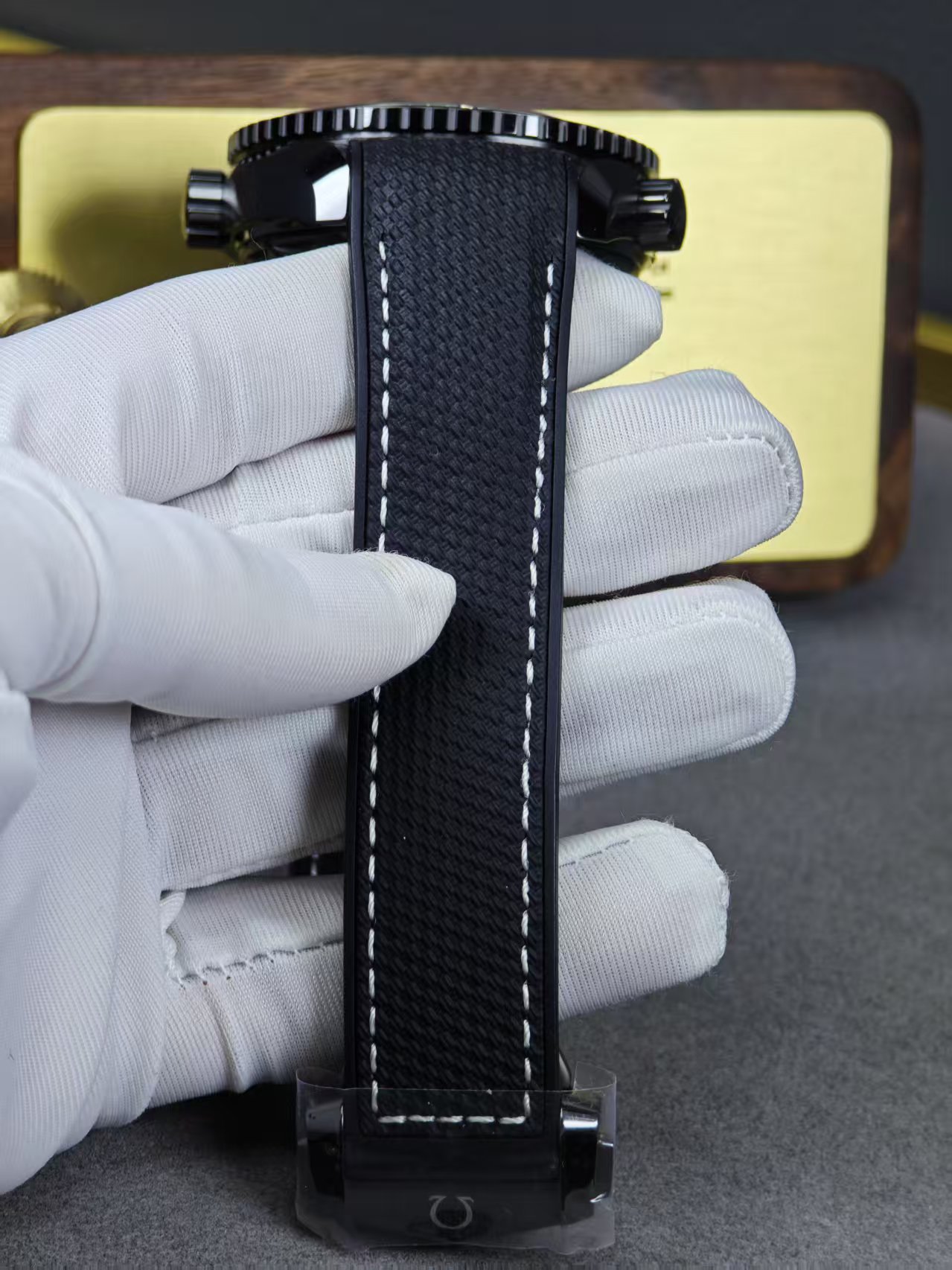 Super Clone 1:1 Omega Seamaster Planet Ocean GMT “Deep Black” Ceramic – 600M Diver / Dual Time / Rubber Strap