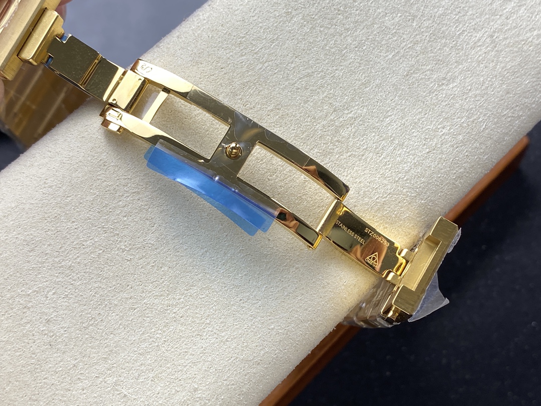 Super Clone 1:1 Omega Constellation Black Dial Gold Watch – Master Chronometer