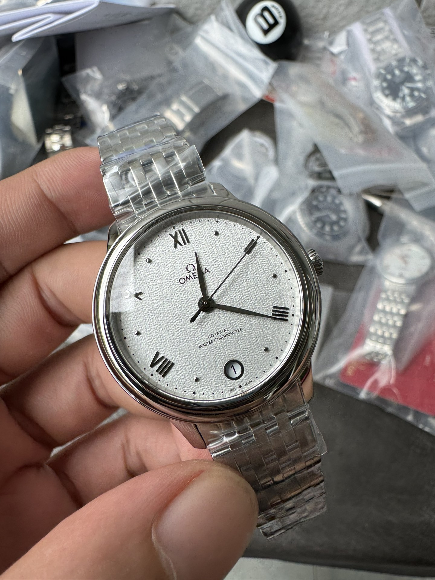 Super Clone 1:1 Omega De Ville Ladies Co-Axial Master Chronometer – Silver Textured Dial Stainless Steel Watch