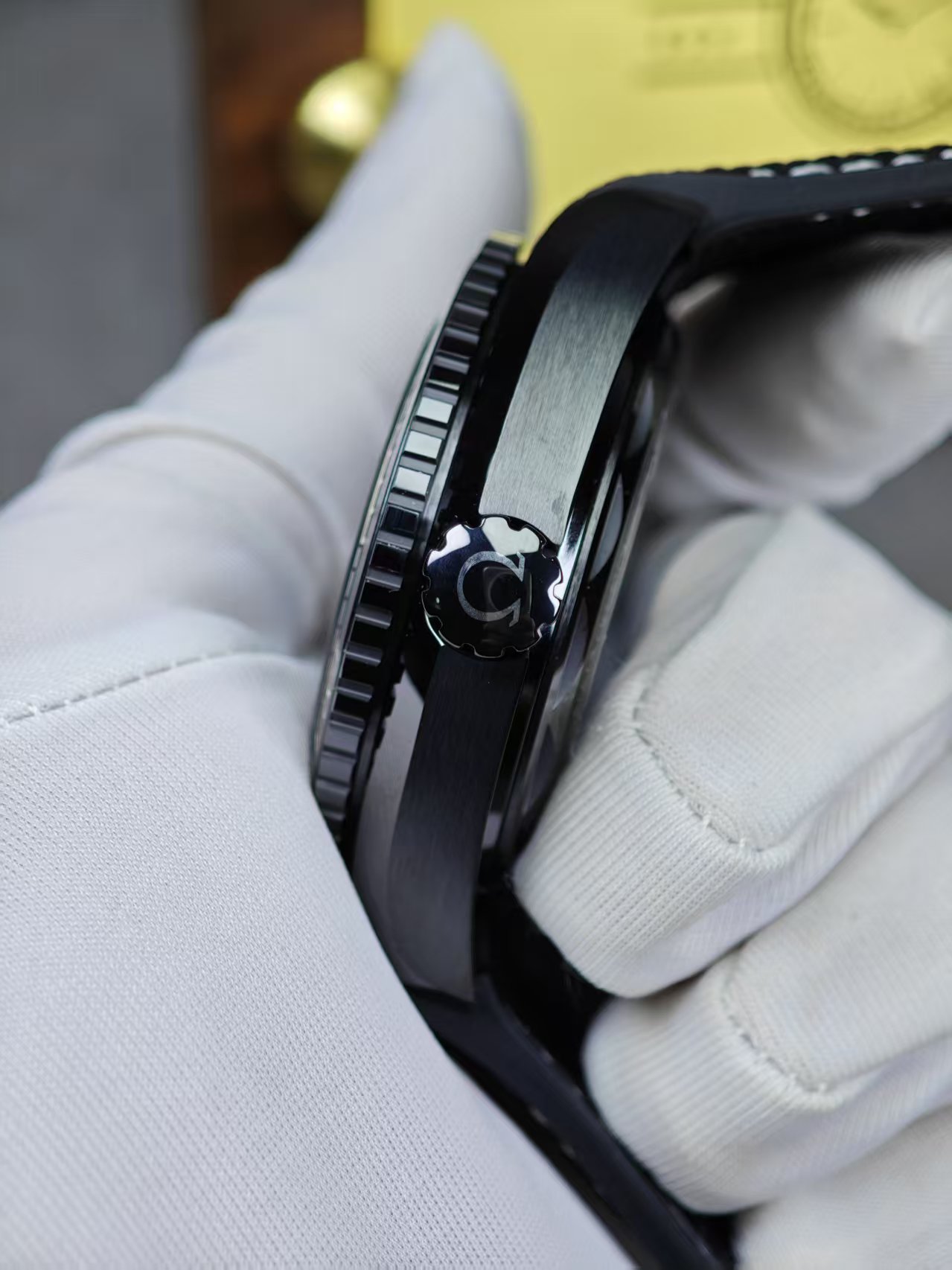 Super Clone 1:1 Omega Seamaster Planet Ocean GMT “Deep Black” Ceramic – 600M Diver / Dual Time / Rubber Strap