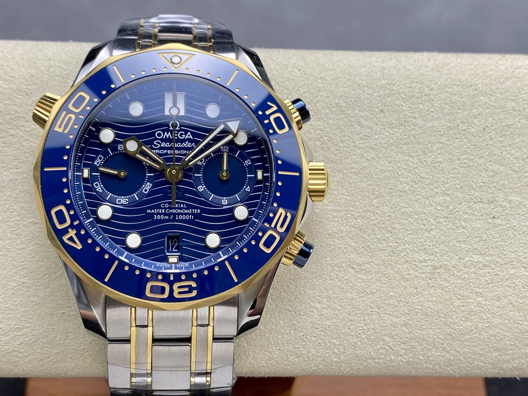 Super Clone 1:1 Omega Seamaster 300M Chronograph Blue Dial Gold Bezel Two-Tone Bracelet