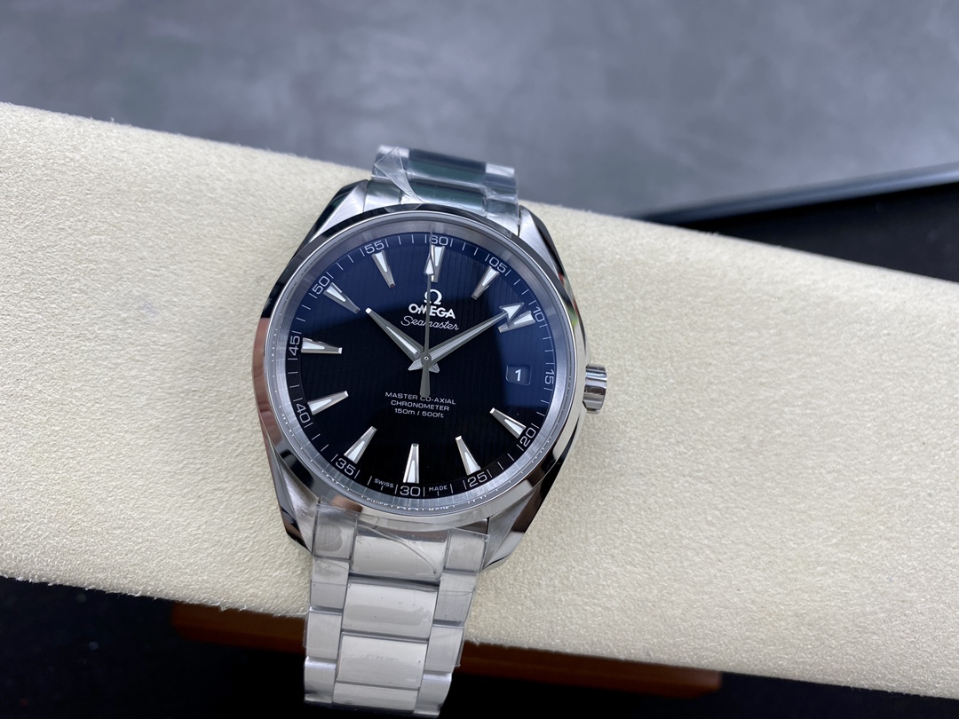 Super Clone 1:1 Omega Seamaster Aqua Terra 150M Black Dial Stainless Steel Bracelet