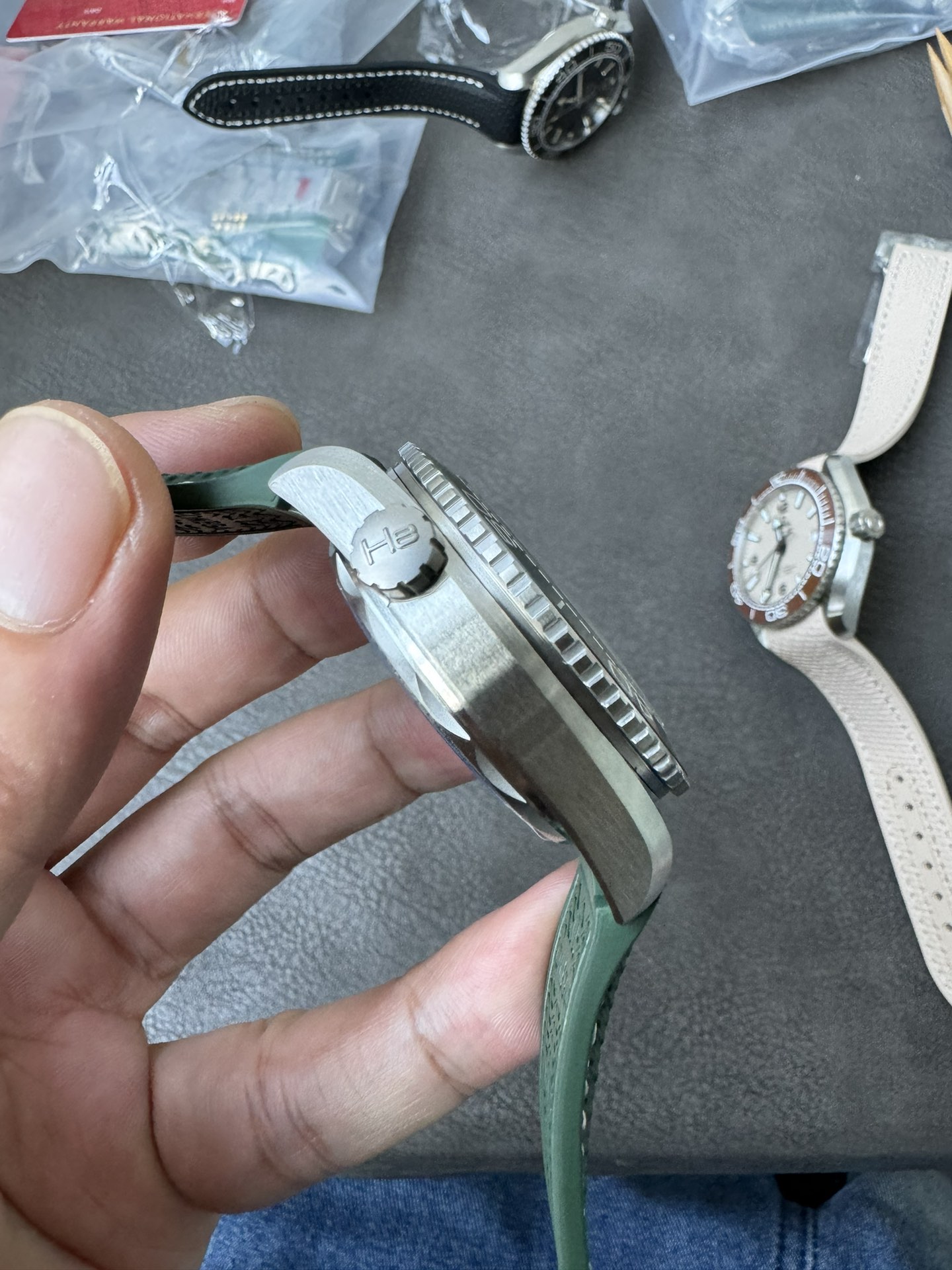 Super Clone 1:1 Omega Seamaster Planet Ocean 600M Green Bezel Silver Dial Diver Watch