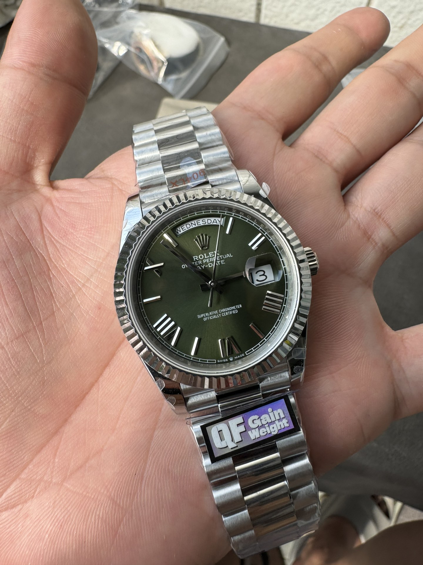 Super Clone Rolex 1:1 Day-Date 40 228239 Olive Green Roman Dial White Gold Watch