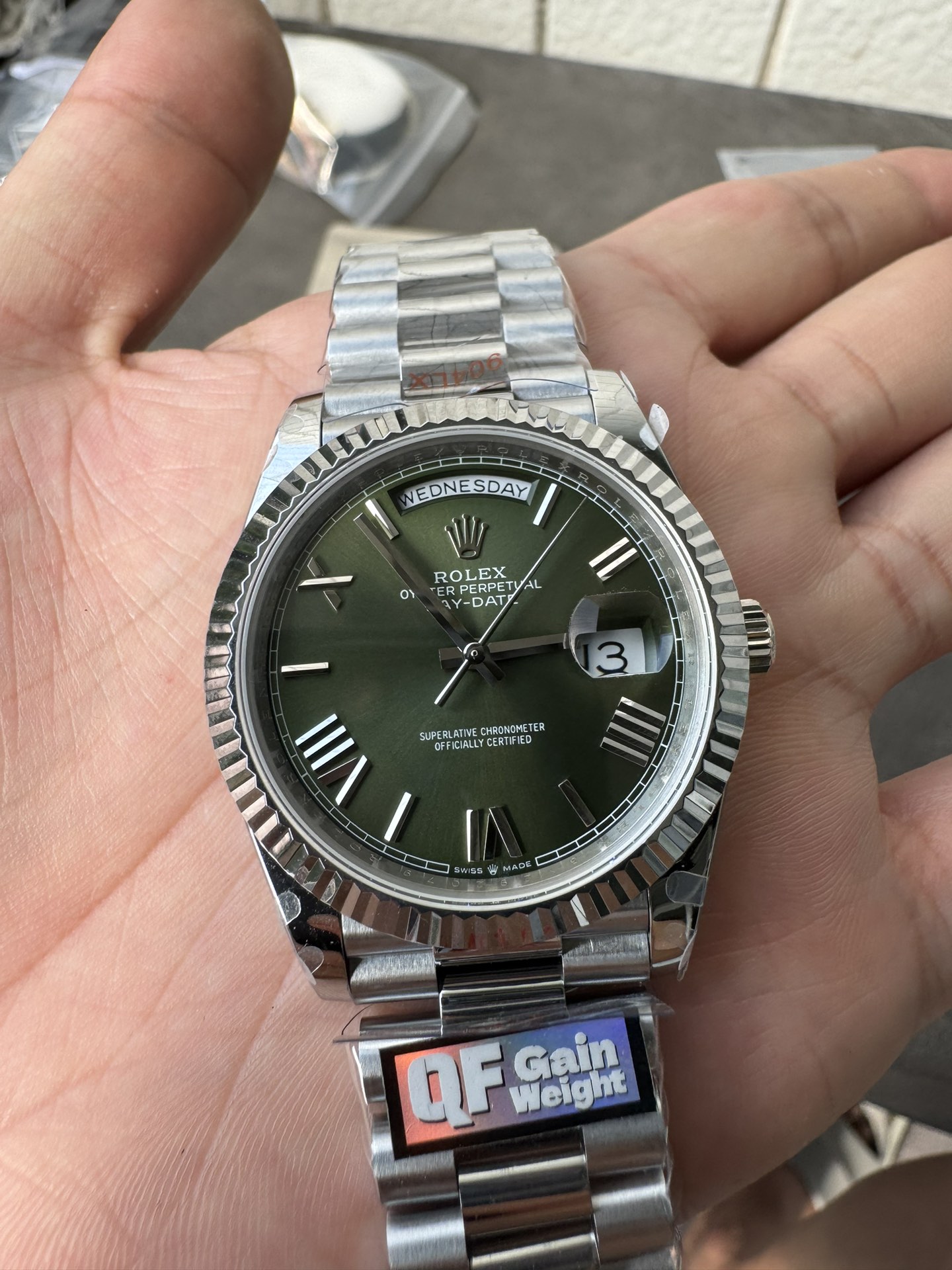 Super Clone Rolex 1:1 Day-Date 40 228239 Olive Green Roman Dial White Gold Watch
