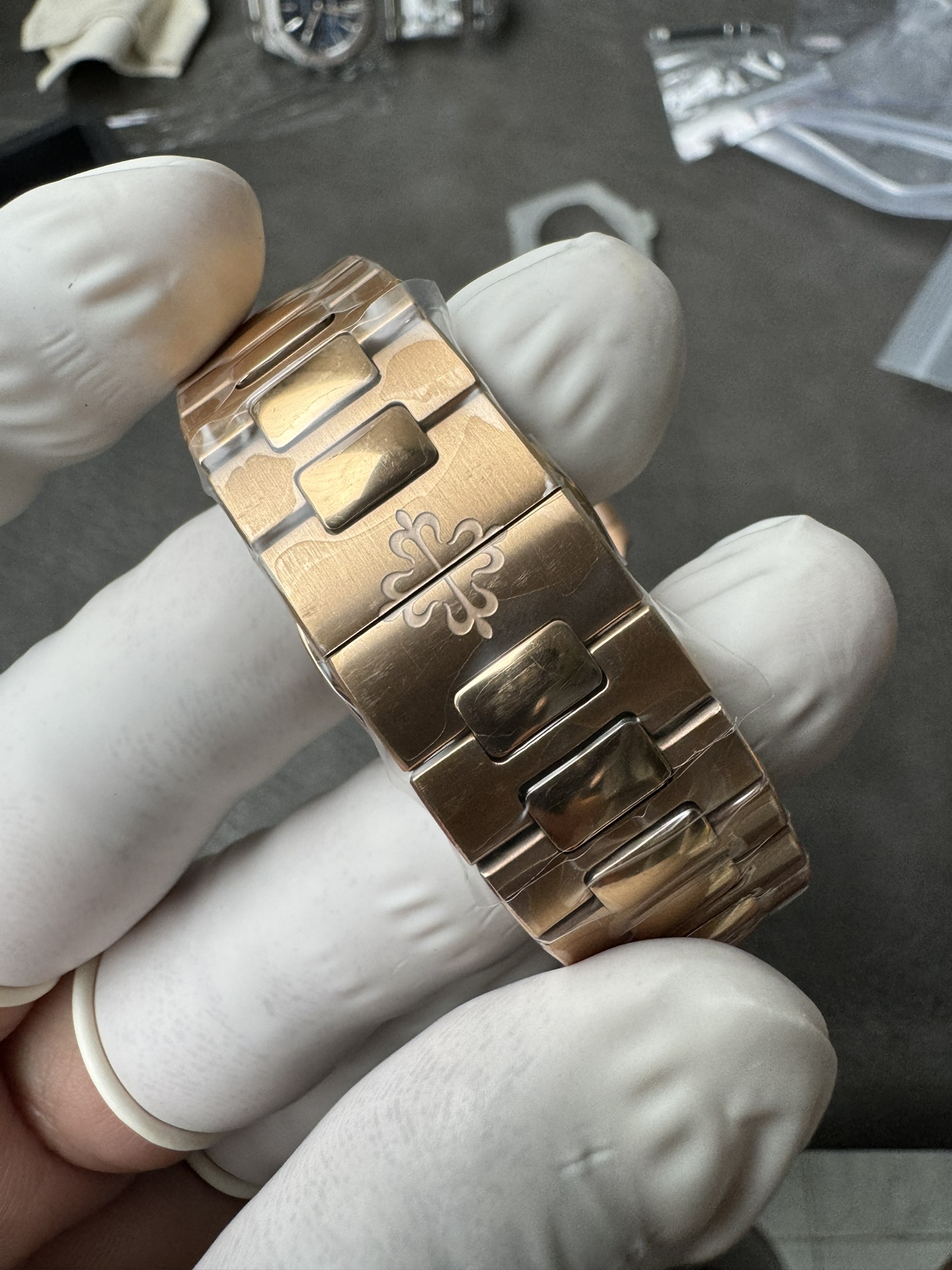 Super Clone 1:1 Patek Philippe Nautilus 5712R – Rose Gold / Black Textured Dial / Moonphase & Power Reserve Display / Upgraded Double Push Button Clasp