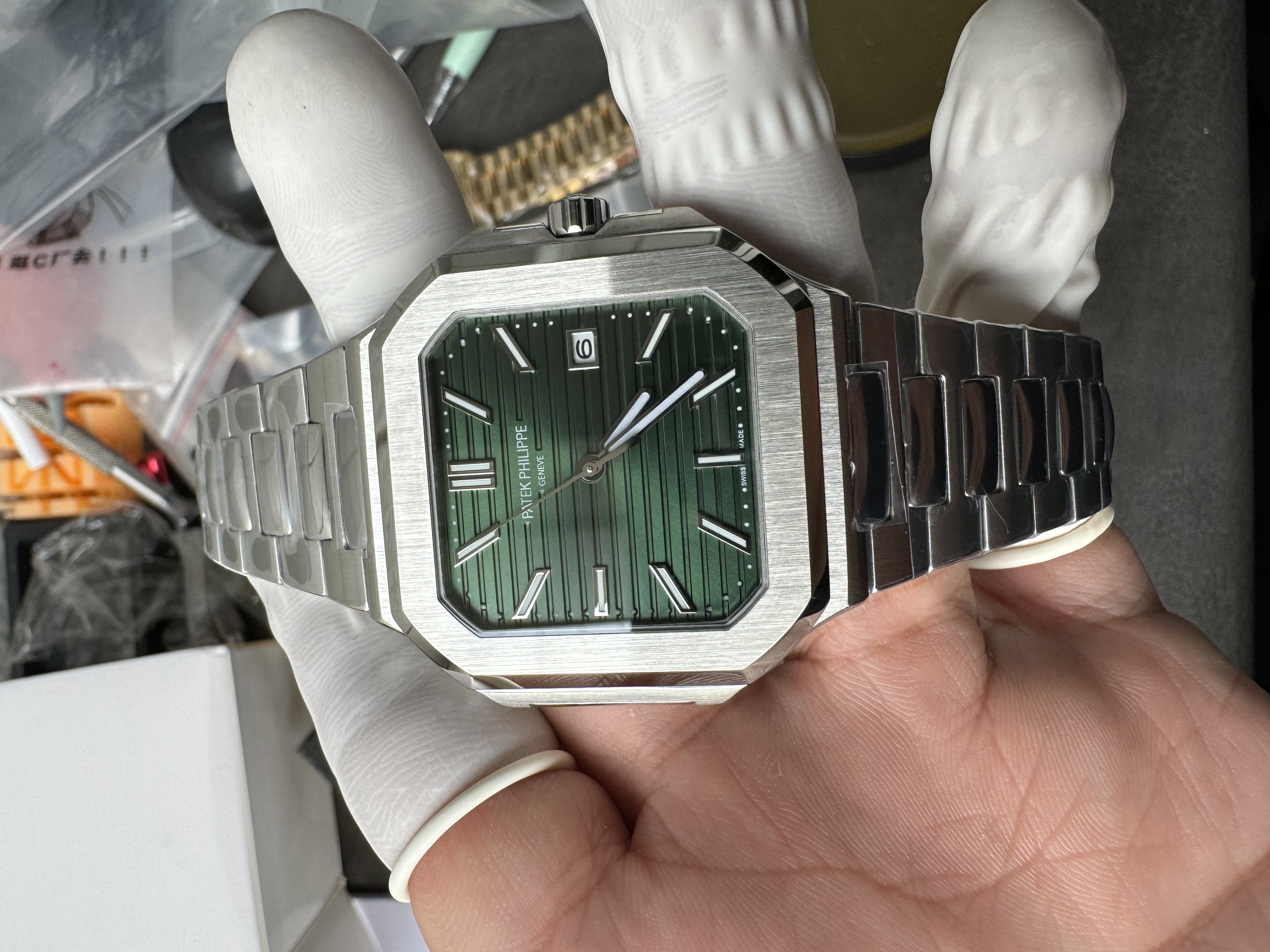 Super Clone 1:1 Patek Philippe 5821 Green Dial / Full Stainless Steel Bracelet / Date Display