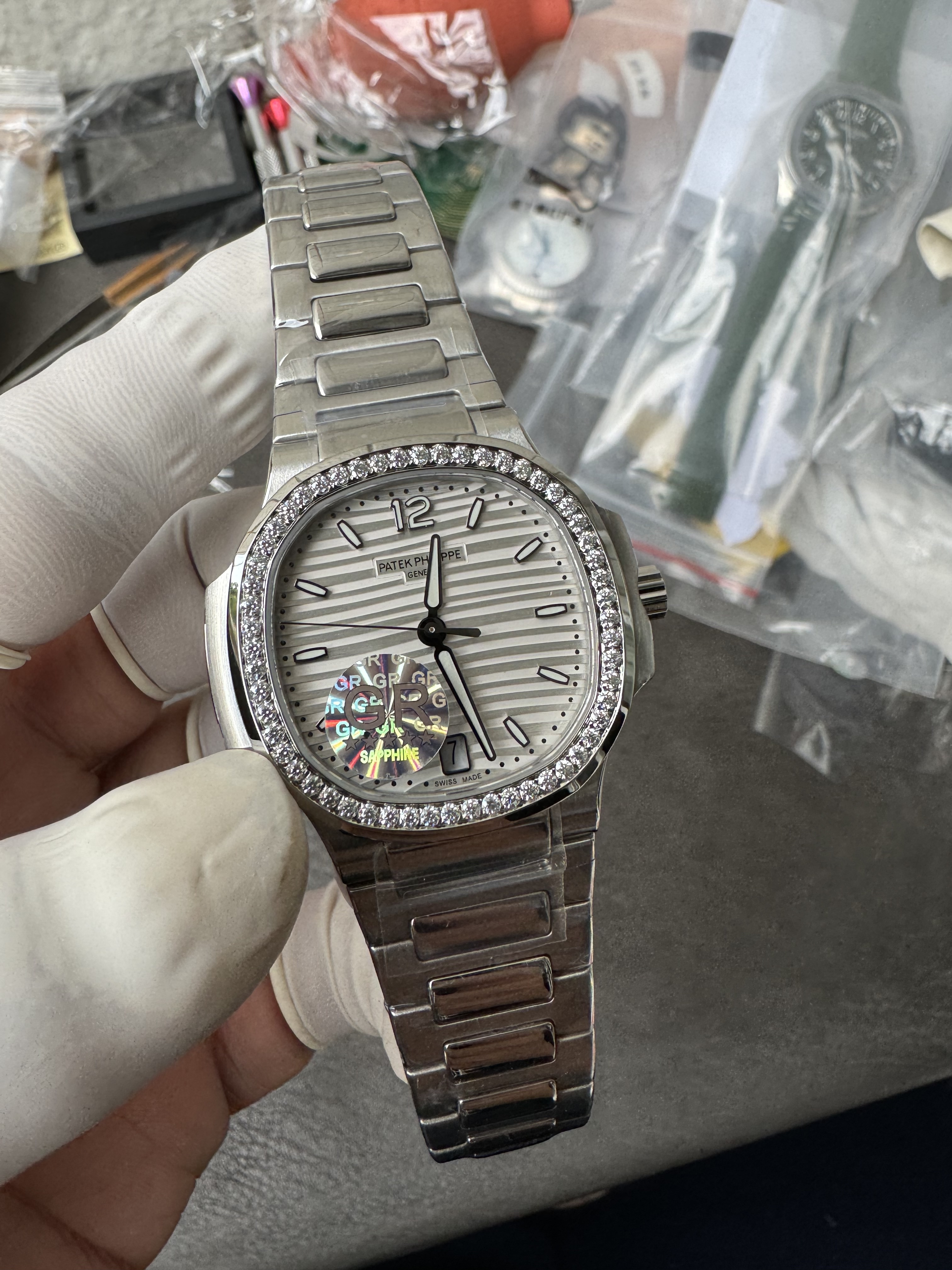 Super Clone 1:1 Patek Philippe Nautilus 7118 Diamond Bezel - White Dial