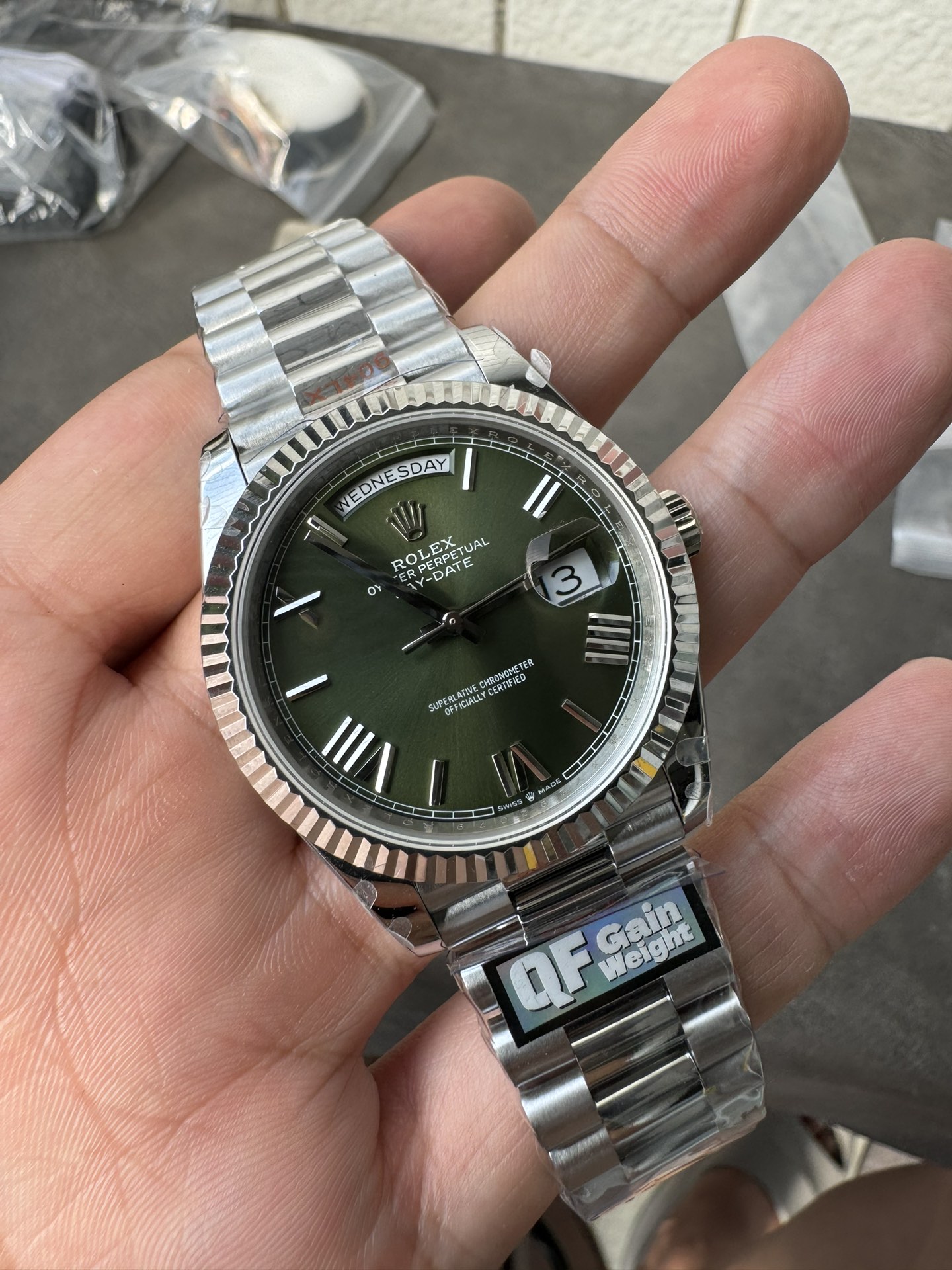 Super Clone Rolex 1:1 Day-Date 40 228239 Olive Green Roman Dial White Gold Watch