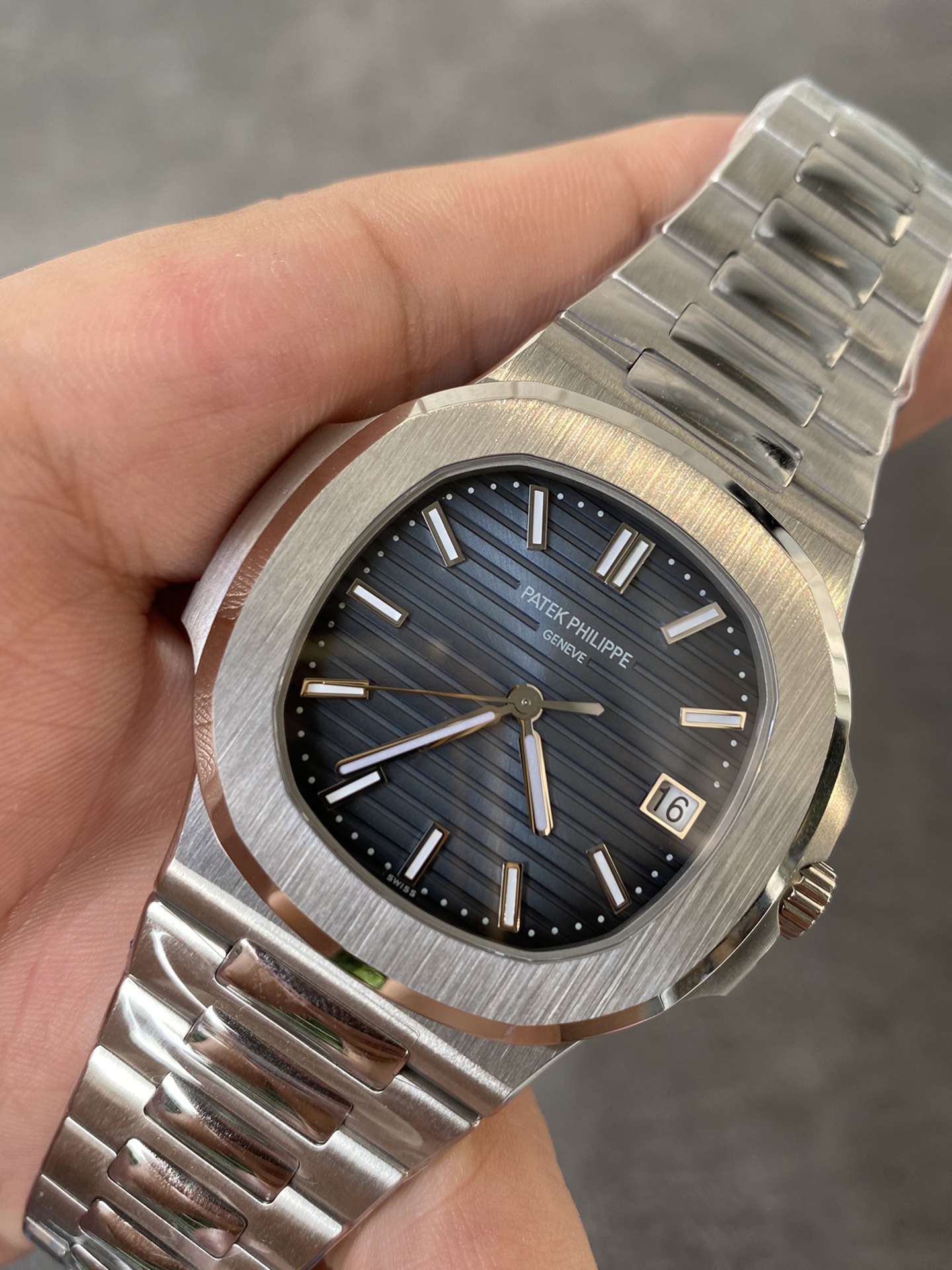 Super Clone 1:1 Patek Philippe Nautilus 5811 – Blue Dial / Full Stainless Steel