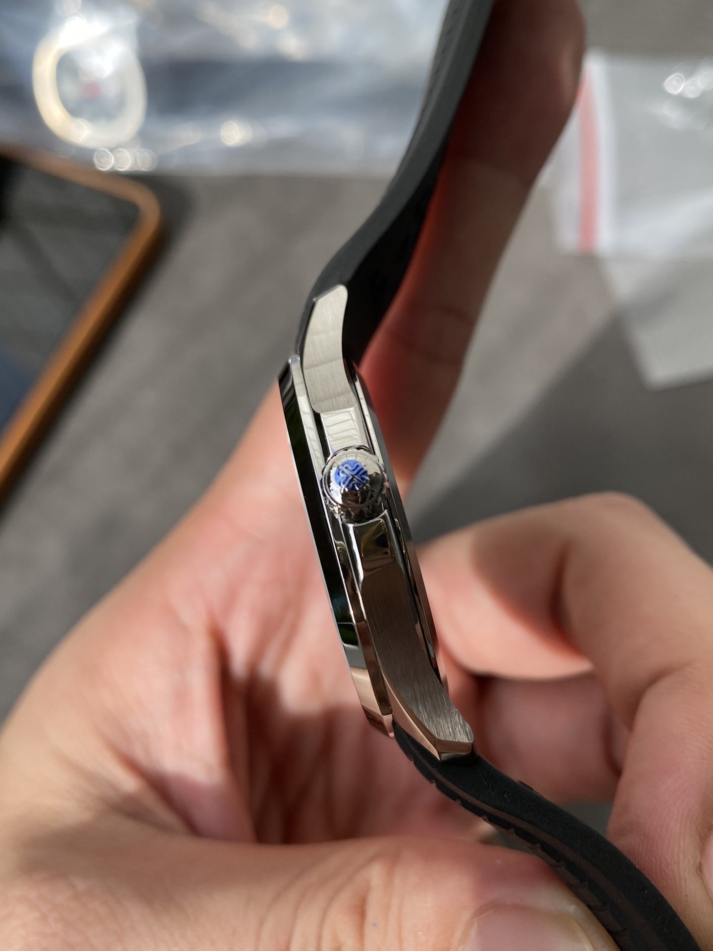 Super Clone 1:1 Patek Philippe Aquanaut Black Dial – Stainless Steel Case / Black Rubber Strap