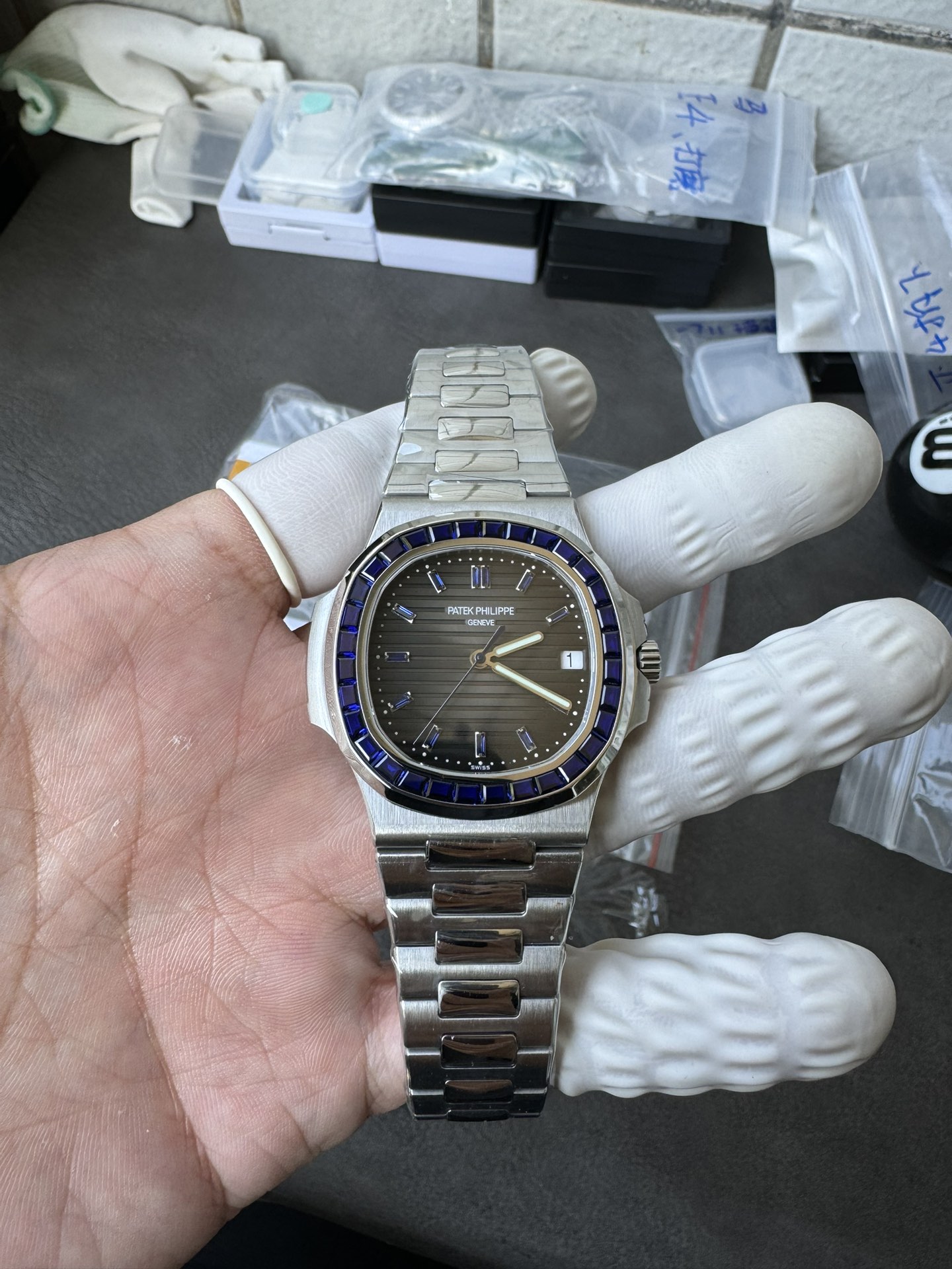 Super Clone 1:1 Patek Philippe Nautilus Date – Grey Gradient Dial / Blue Sapphire Bezel / Full Stainless Steel