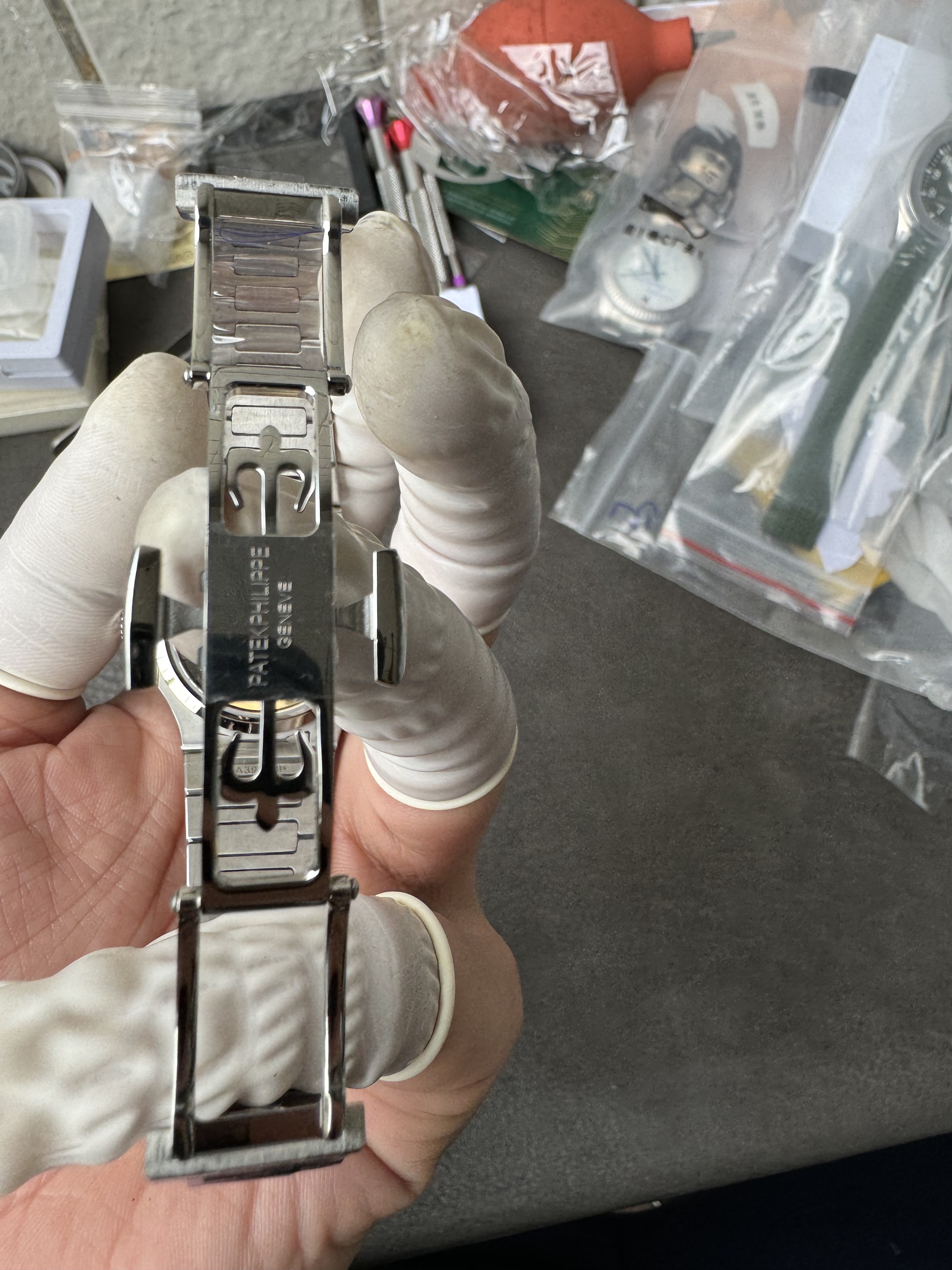 Super Clone 1:1 Patek Philippe Nautilus 7118 Diamond Bezel - White Dial