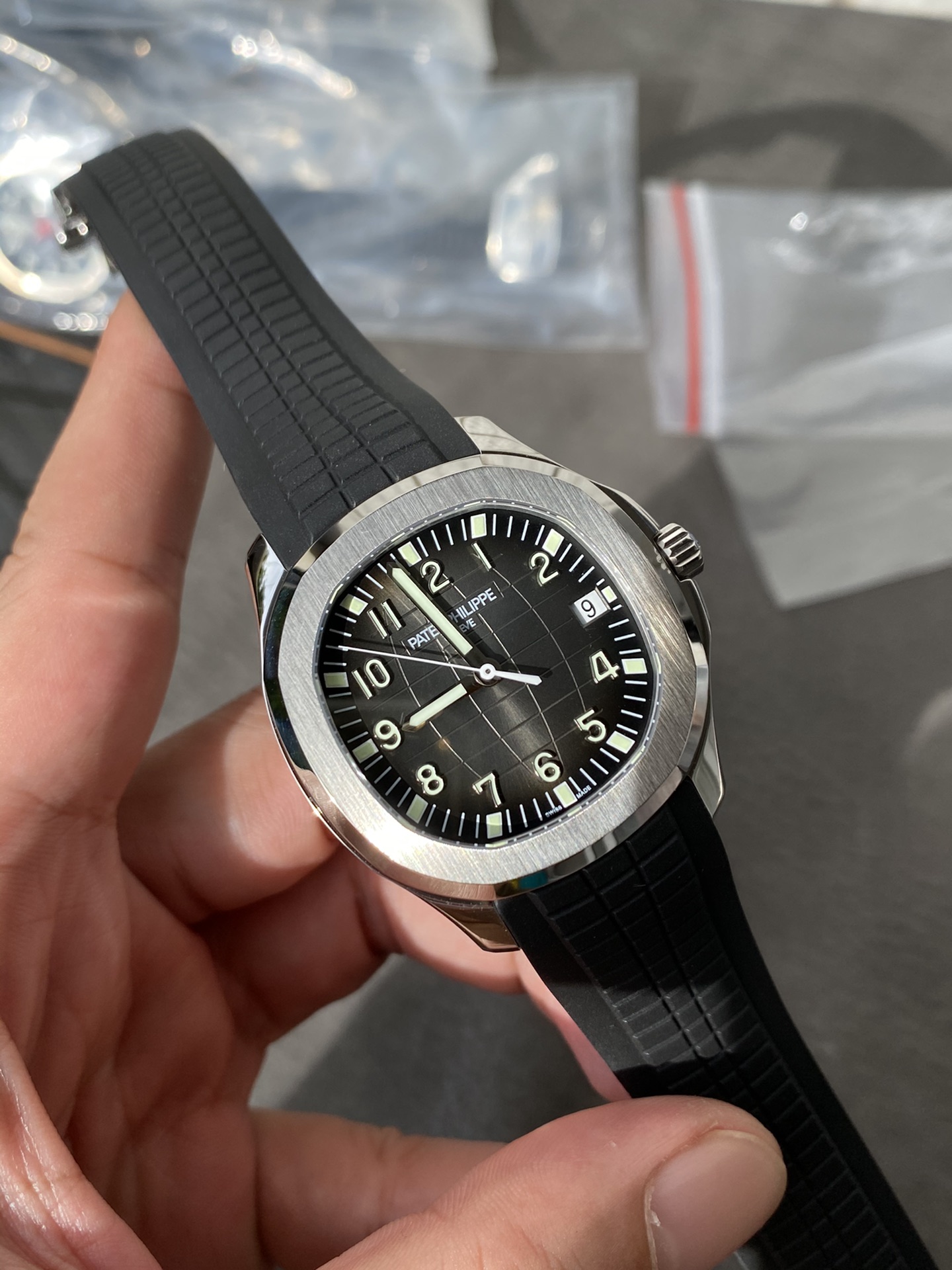 Super Clone 1:1 Patek Philippe Aquanaut Black Dial – Stainless Steel Case / Black Rubber Strap
