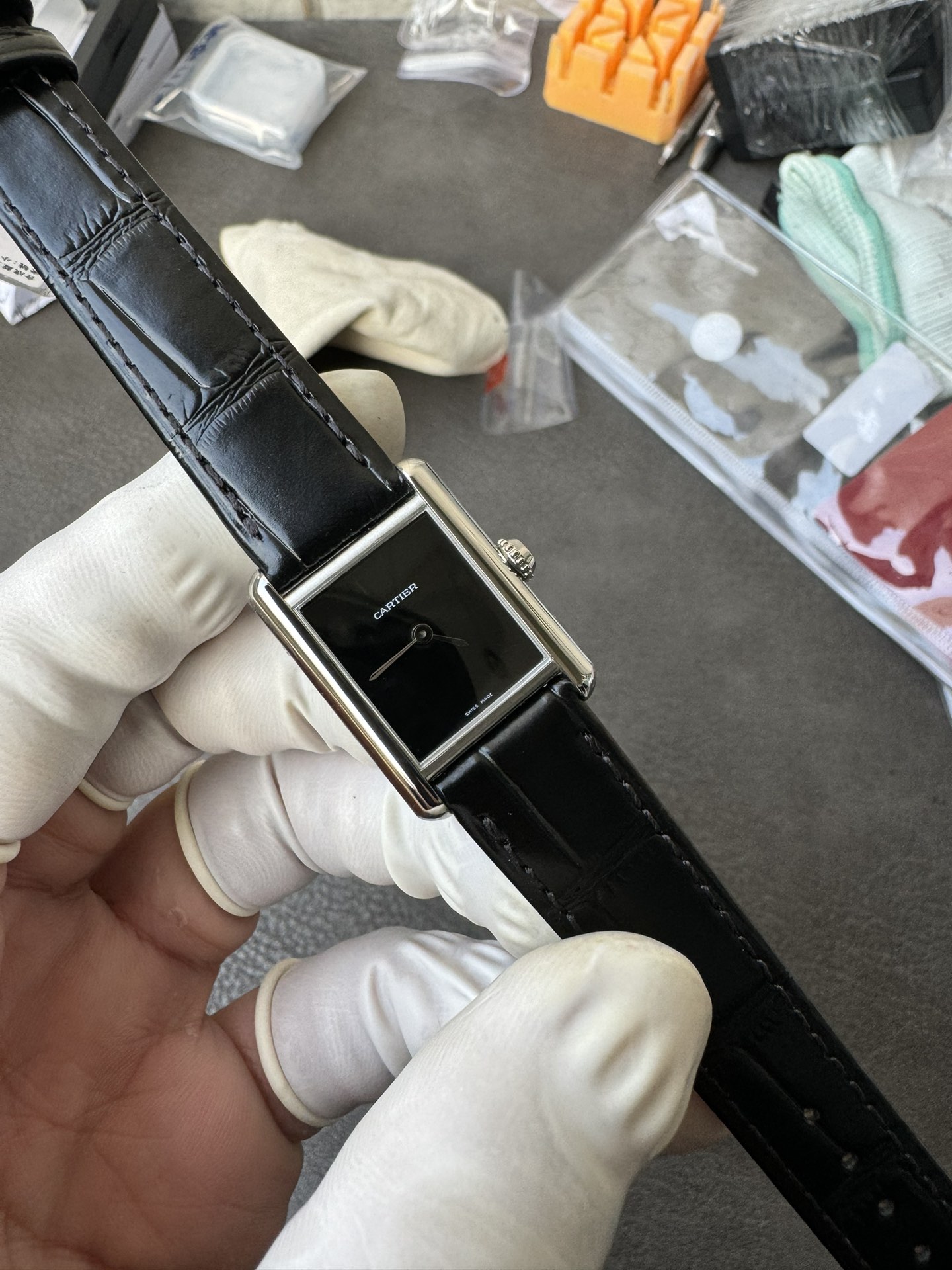 Super Clone 1:1 Cartier Tank Must Minimalist Black Face｜No Scale Minimalist Design