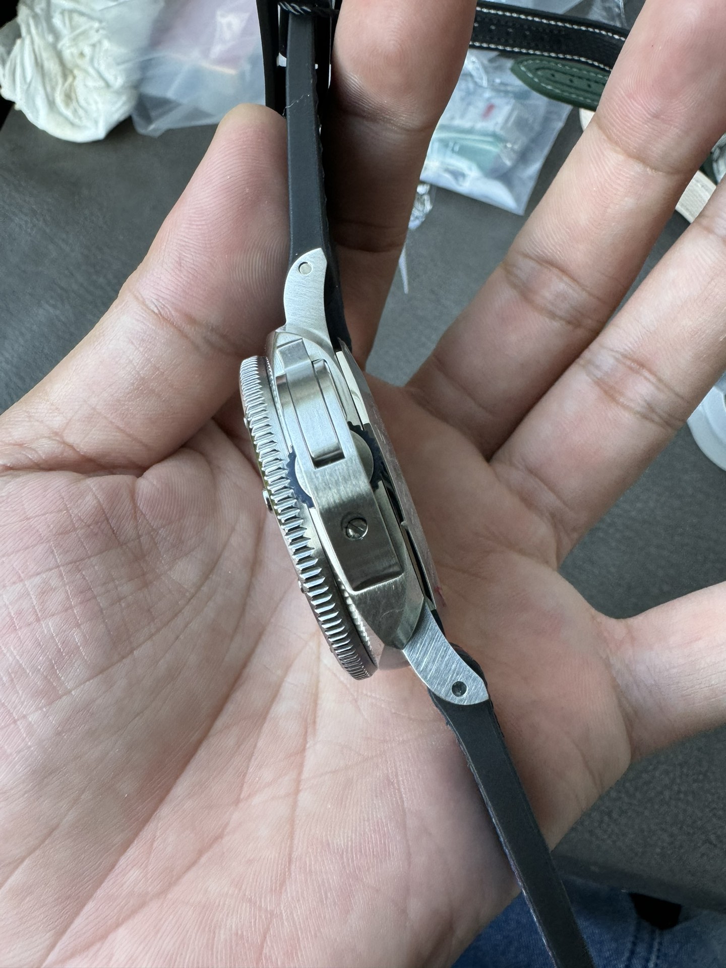 Super Clone 1:1 Panerai Submersible Luna Rossa PAM01391 – 44mm / Blue Dial / Titanium Case / Red Seconds Hand