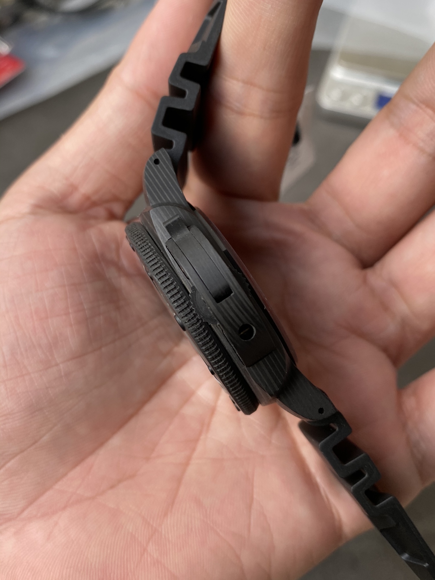 Super Clone 1:1 Panerai Submersible PAM2231 – Carbotech Bezel / Black Rubber Strap