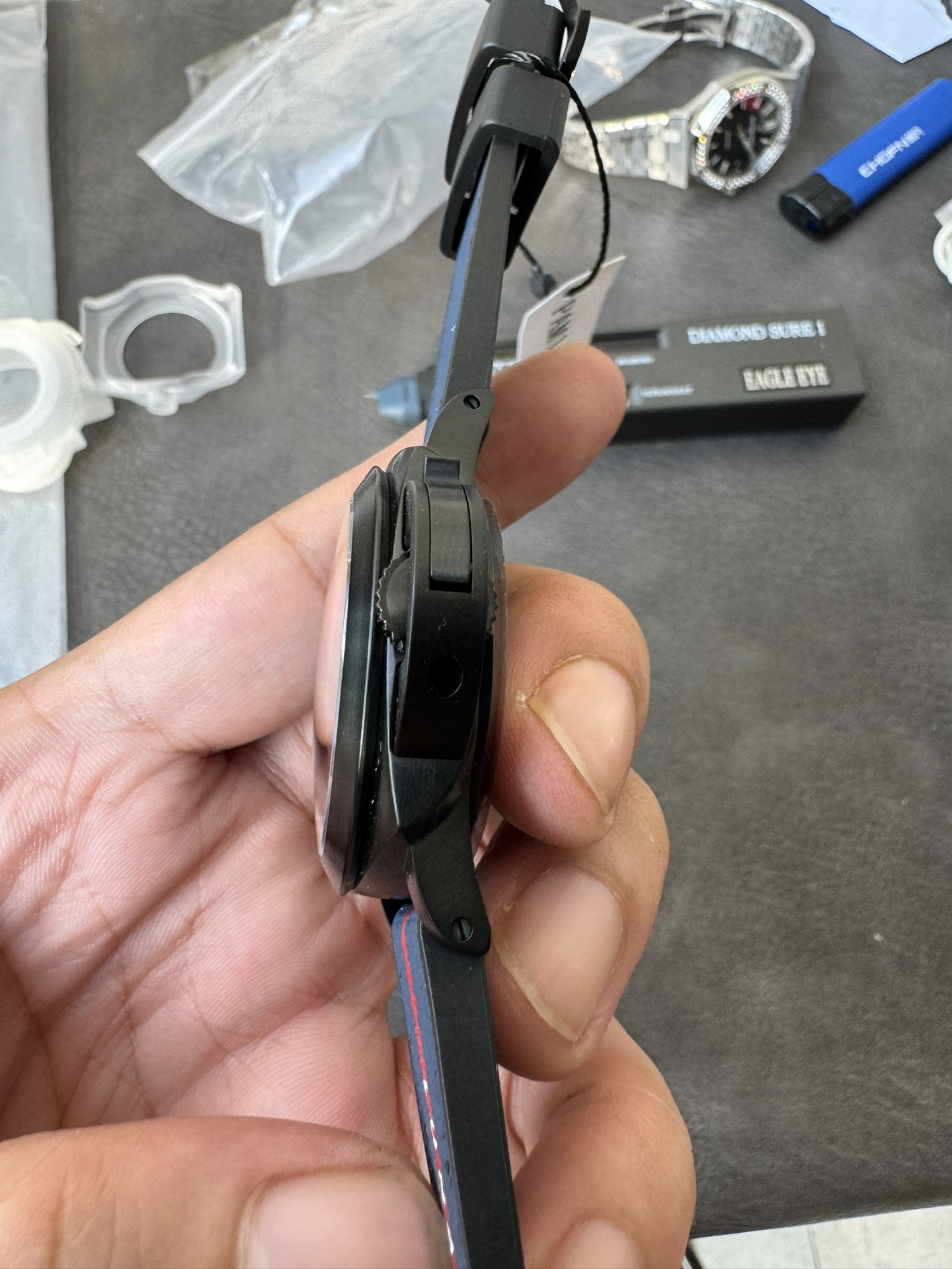 Super Clone 1:1 Panerai Luminor Luna Rossa PAM01408 – Black Dial / 44mm / Blue & Red Fabric Strap